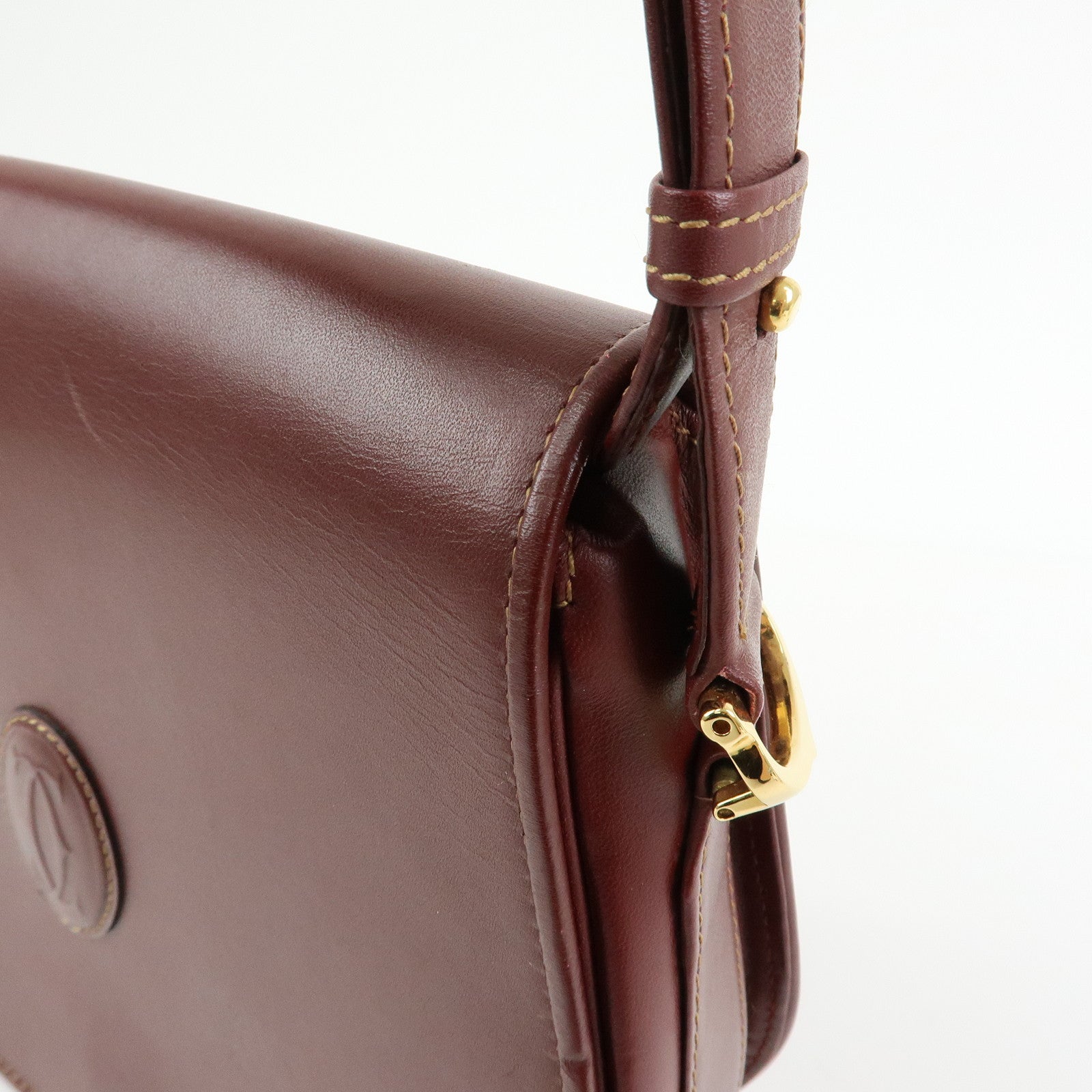 Cartier Must de Cartier Leather Shoulder Bag Crossbody Bag Bordeaux