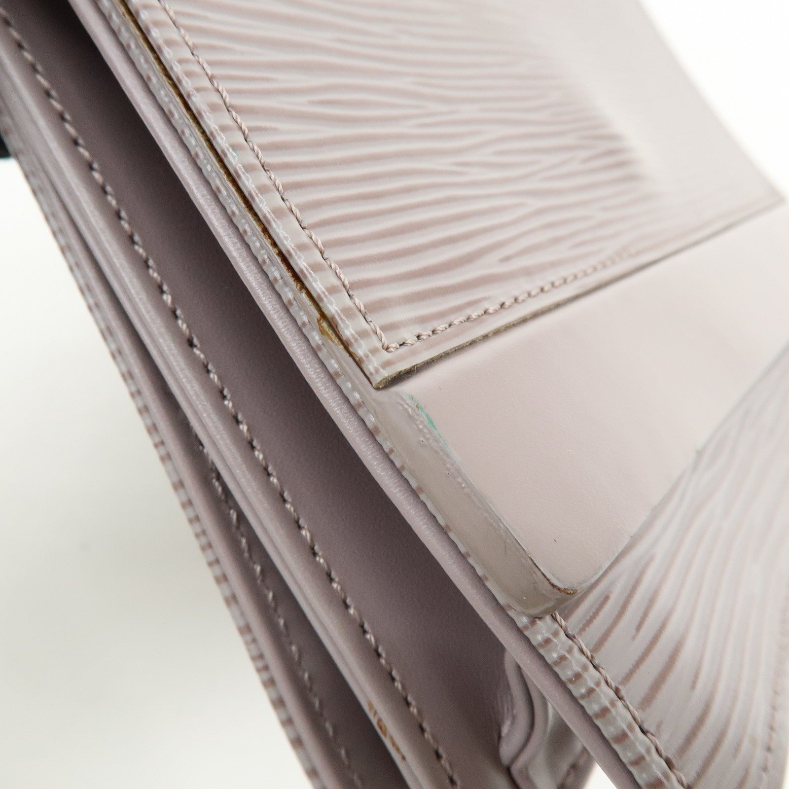 Louis Vuitton Epi Biarritz Leather Shoulder Bag Pepper M5293C