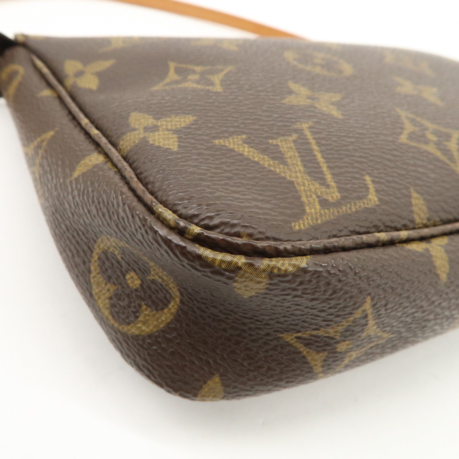 Louis Vuitton Monogram Pochette Accessoires Hand Bag Brown M51980