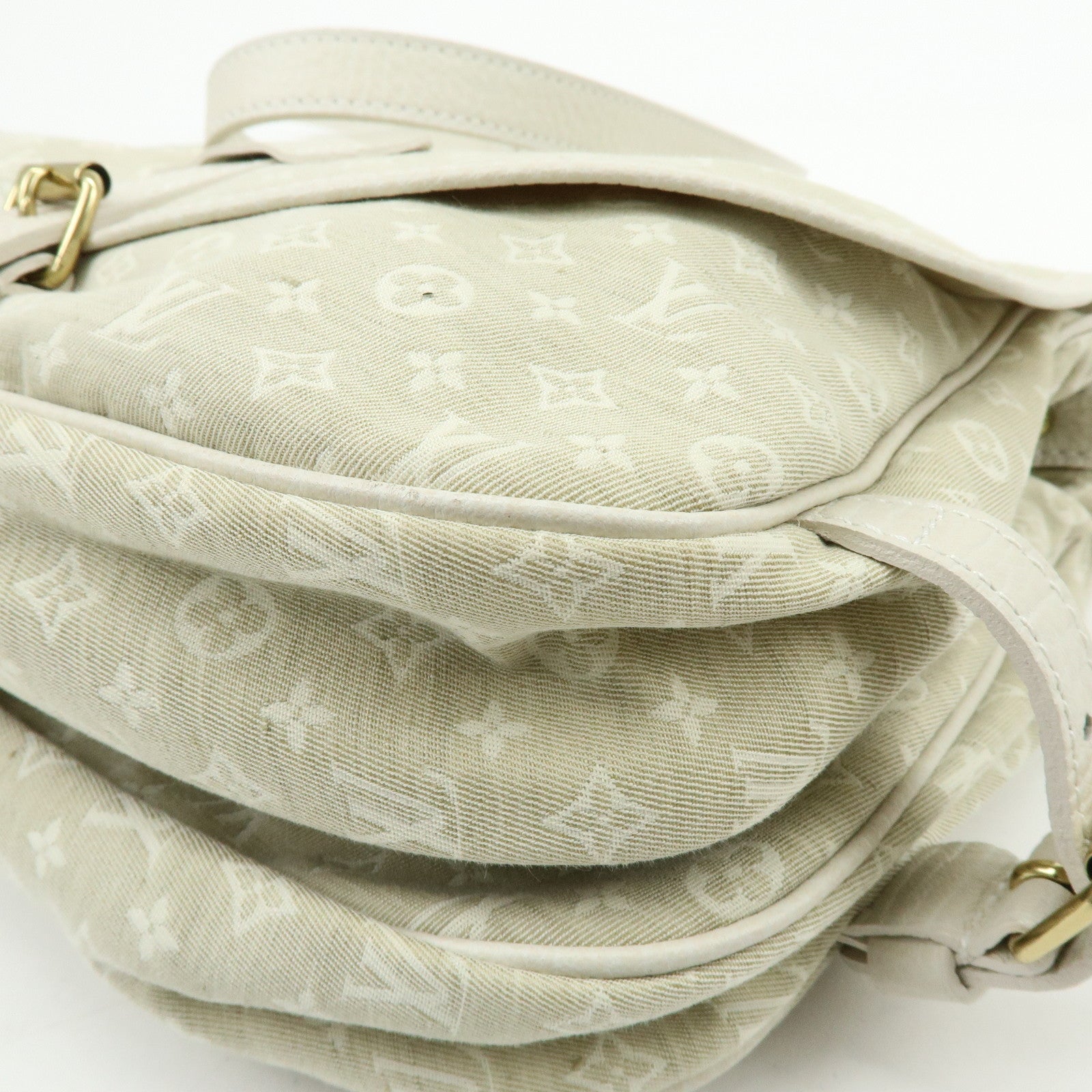 Louis Vuitton Monogram Mini Lin Saumur 30 Shoulder Bag Dune M95314