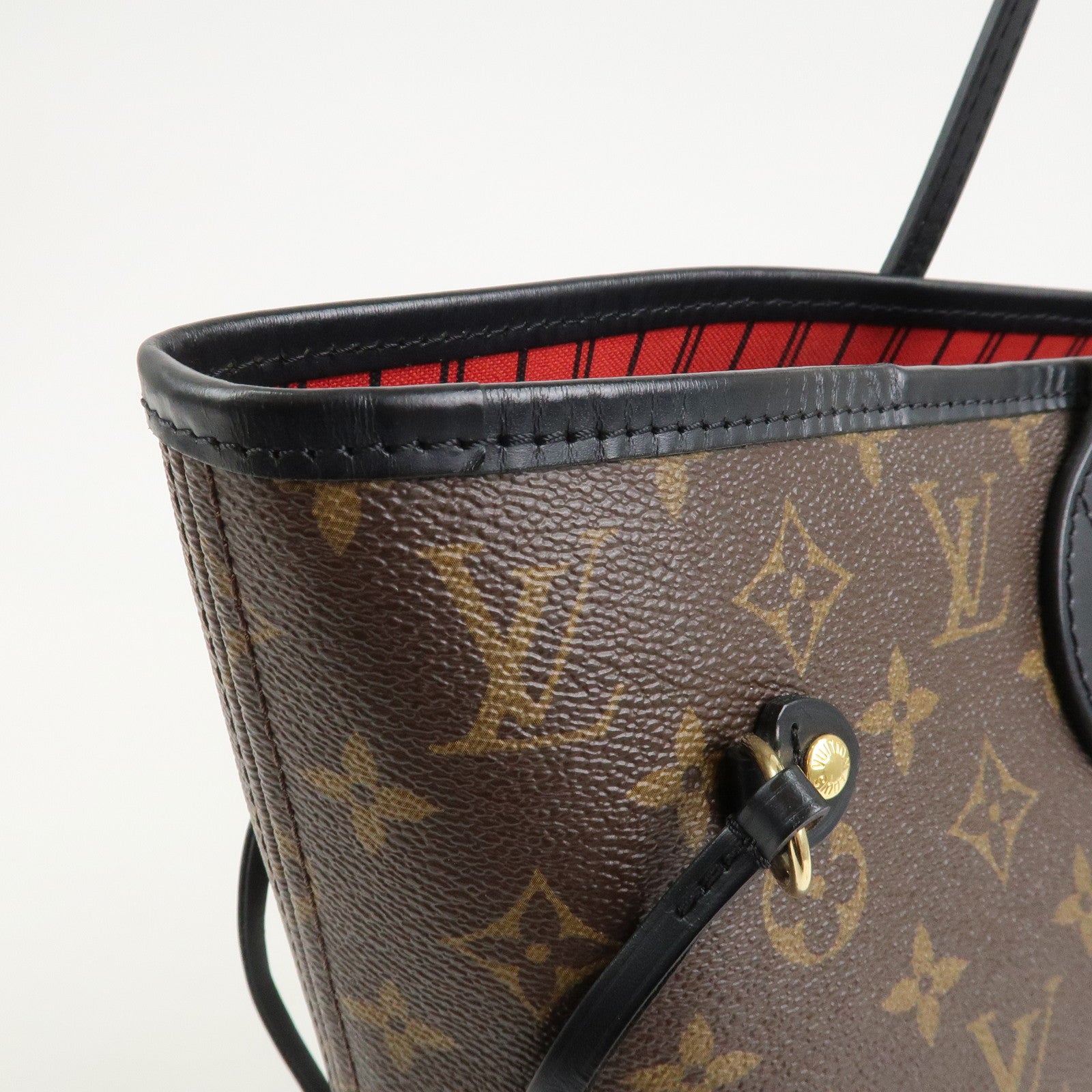 Louis Vuitton LV World Tour Monogram Neverfull MM Tote Bag M42844