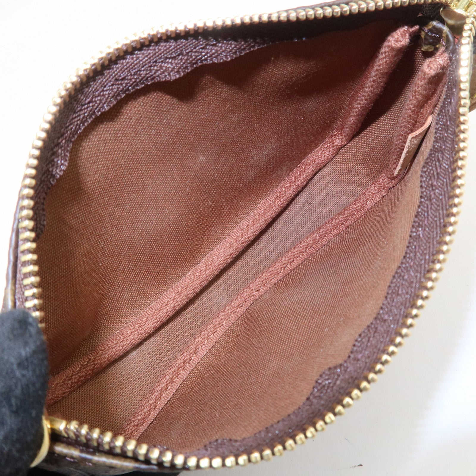 Louis Vuitton Monogram Mini Pochette Accessoires Hand Bag M58009