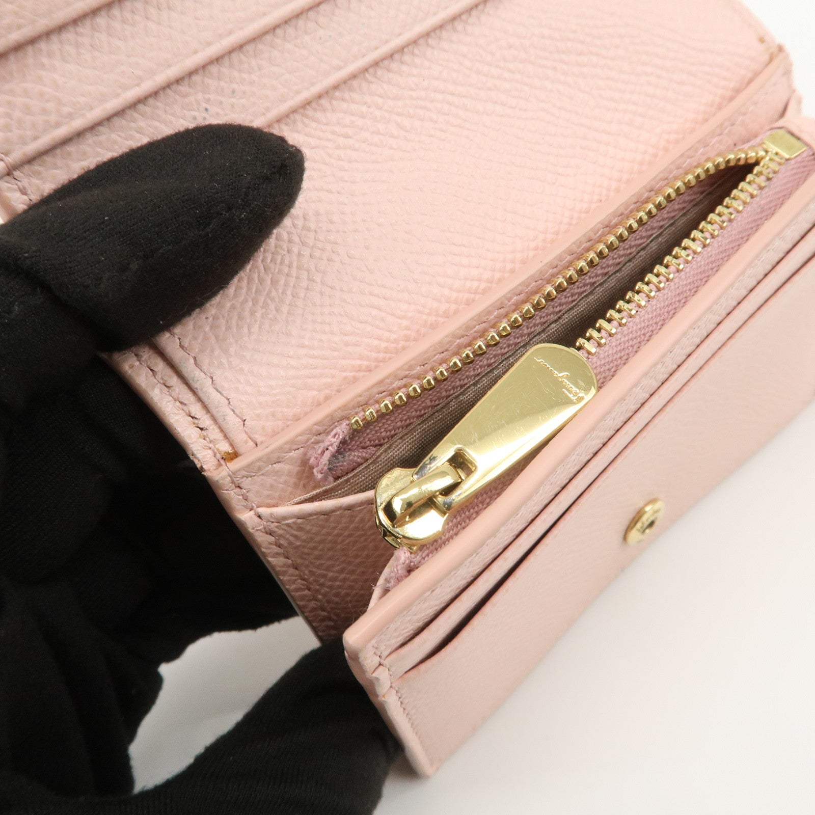 Ferragamo Gancini Vara Ribbon Set of 2 Wallet Black Pink