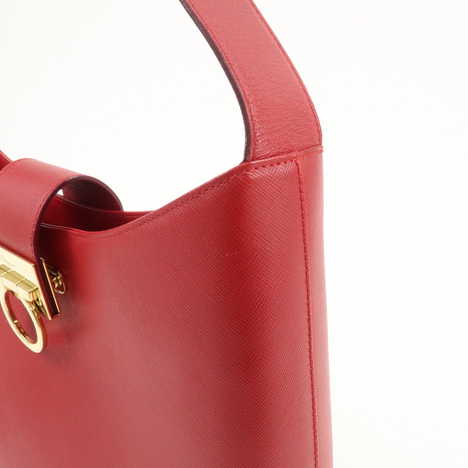 Ferragamo Gancini Leather Shoulder Bag Hand Bag Red