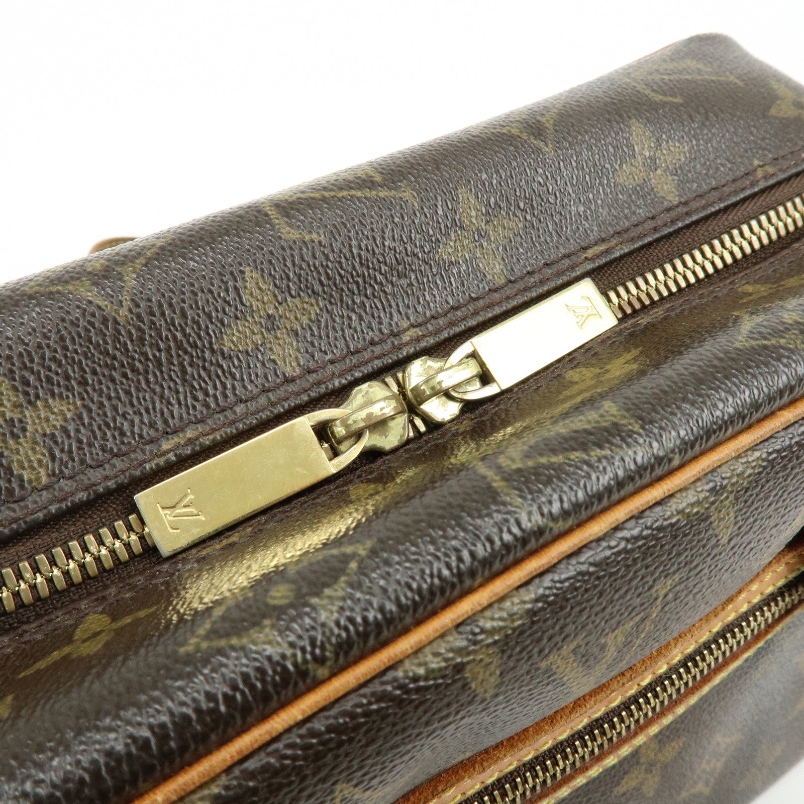 Louis Vuitton Monogram Cite MM Shoulder Bag Hand Bag M51182