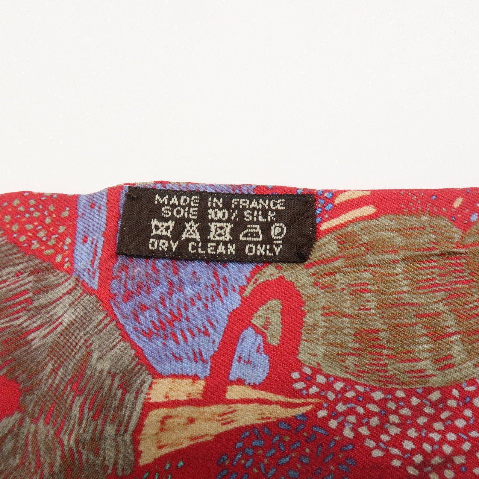 HERMES Twilly Silk 100% Scarf Chacun Fait Son Nid Red