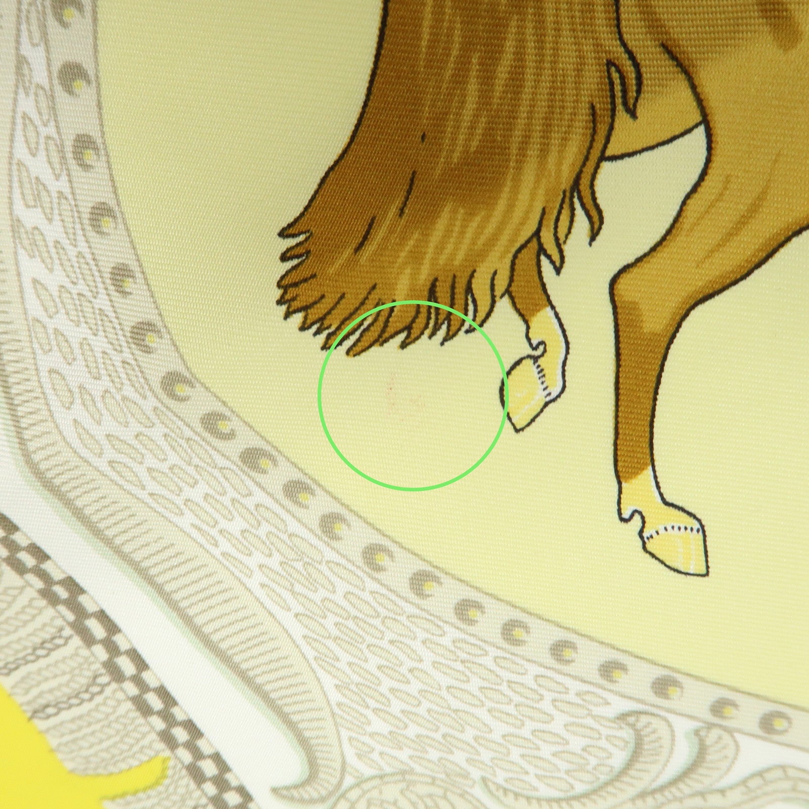 HERMES Carre 90 Silk 100% Scarf LA PRESENTATION Yellow Beige