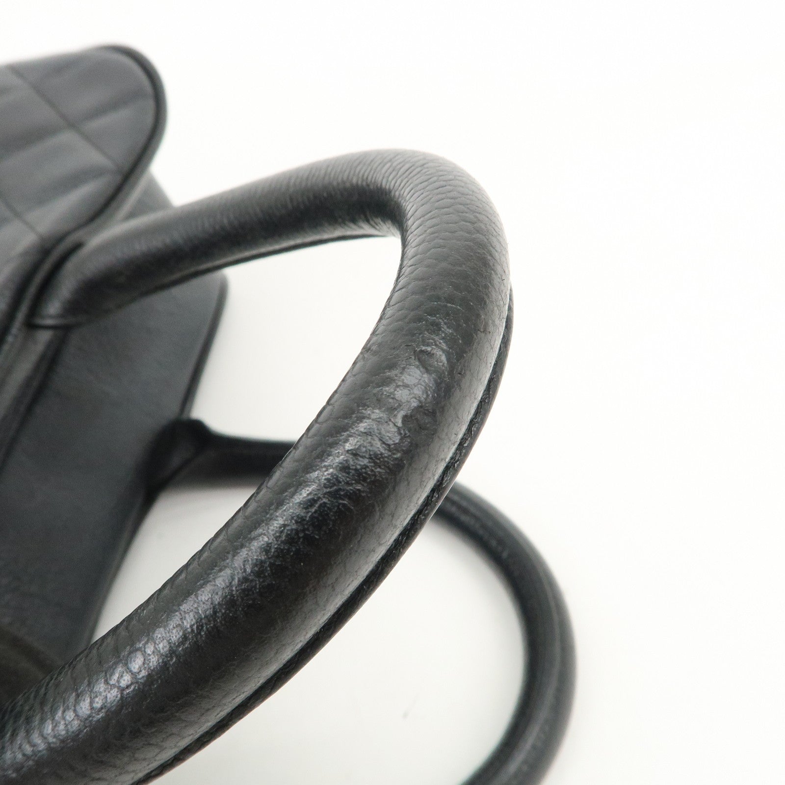 CHANEL Matelasse Caviarskin Boston Bag Hand Bag Black A20997