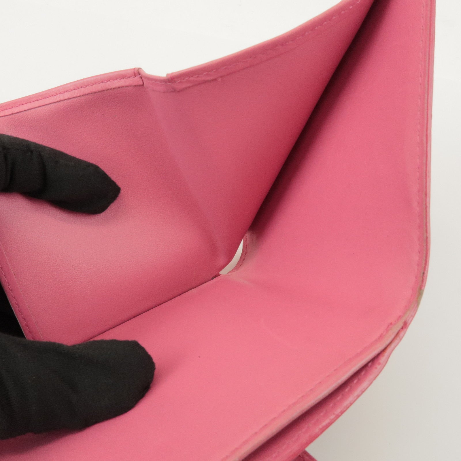 Louis Vuitton Vernis Porte Monnaie Billets Cartes Crédit M9139F