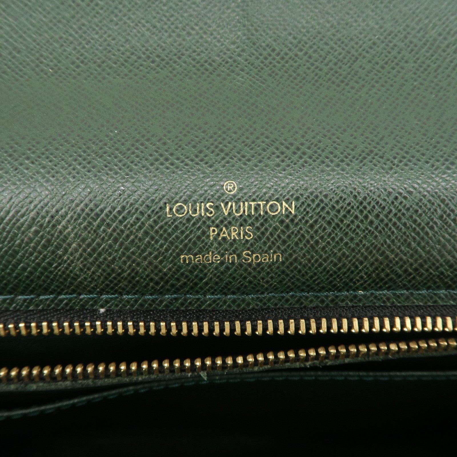 Louis Vuitton Taiga Leather Selenga Clutch Bag Epicea M30784 Used