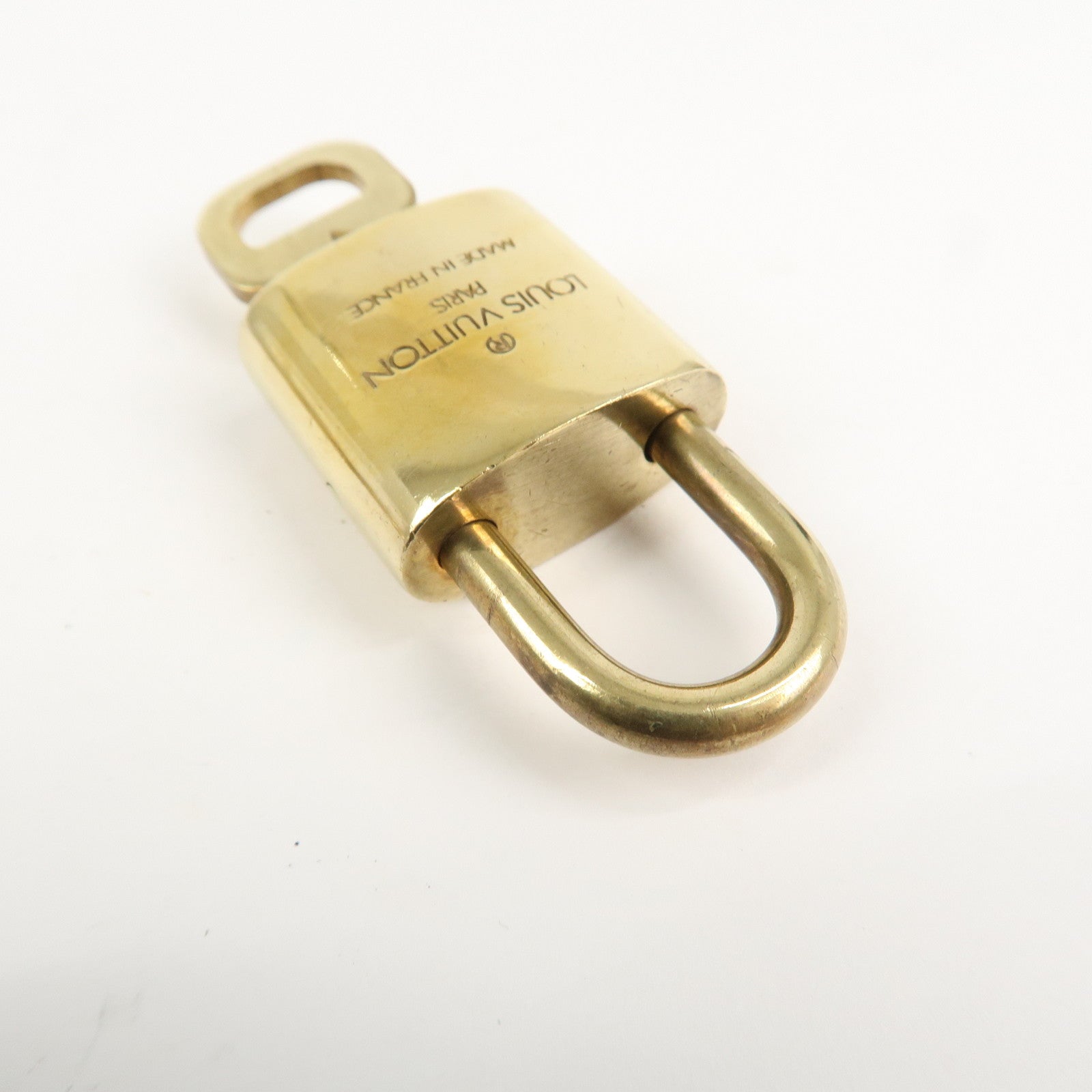 Louis Vuitton Set of 10 Lock & Key Cadena Key Lock Metal Gold
