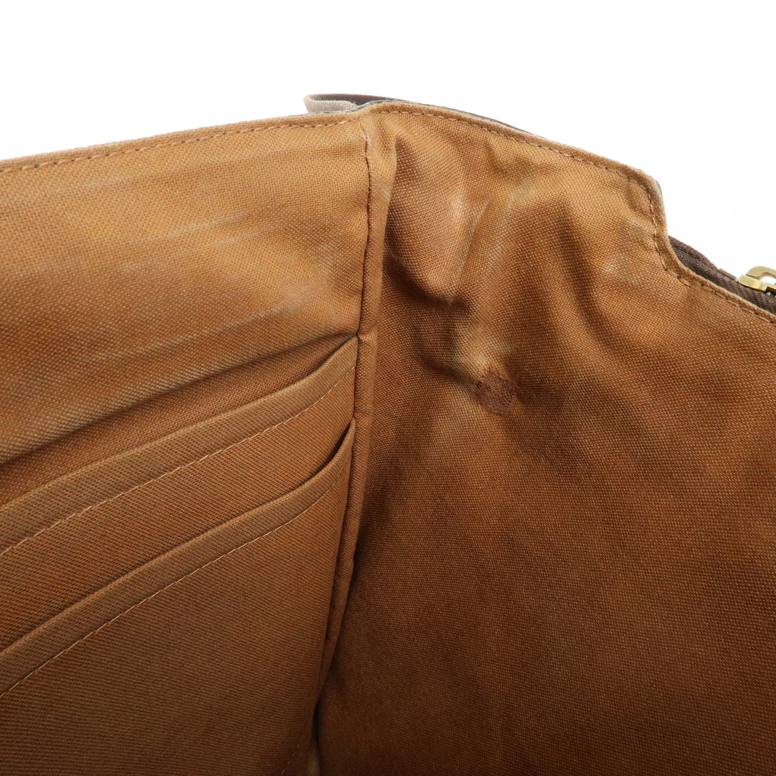 Louis Vuitton Monogram Messenger MM Beaubourg Crossbody Bag M97038