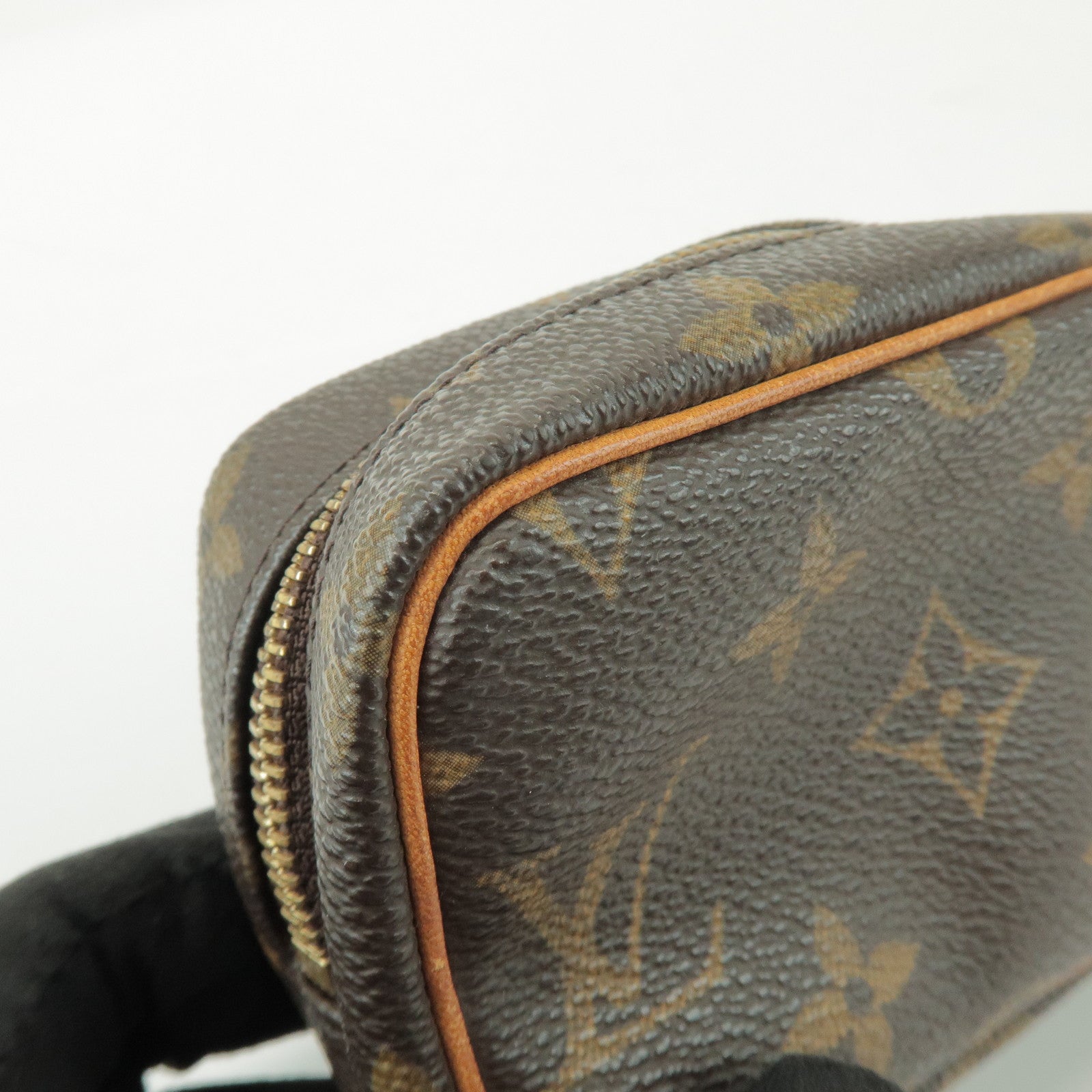 Louis Vuitton Monogram Trousses Wapity Mini Pouch M58030