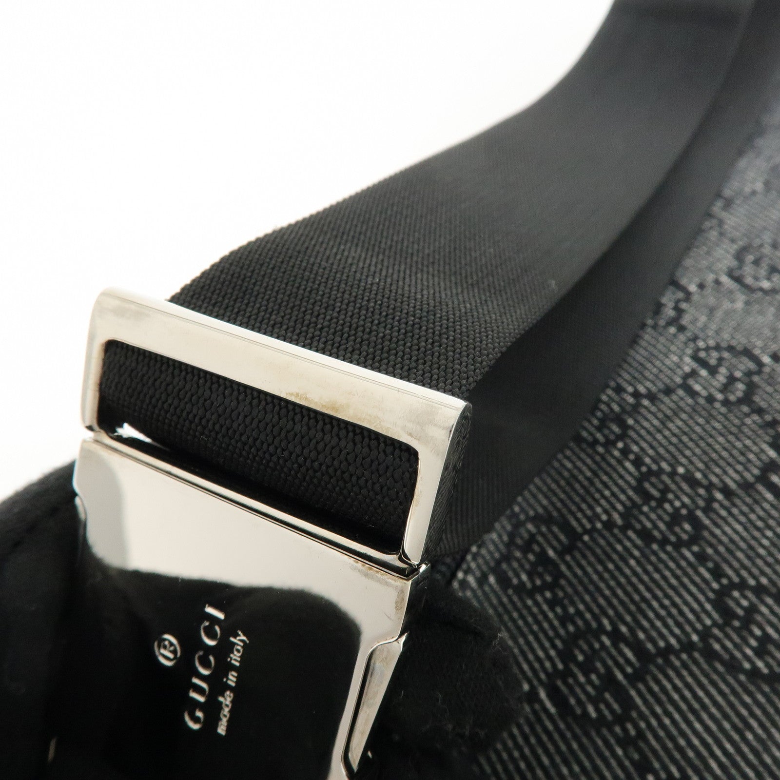 GUCCI GG Denim Leather Waist Bag Crossbody Bag Black 28566