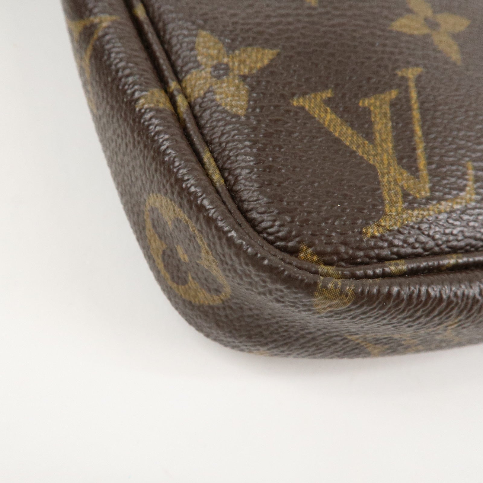 Louis Vuitton Monogram Pochette Accessoires Pochette Pouch M51980 Used