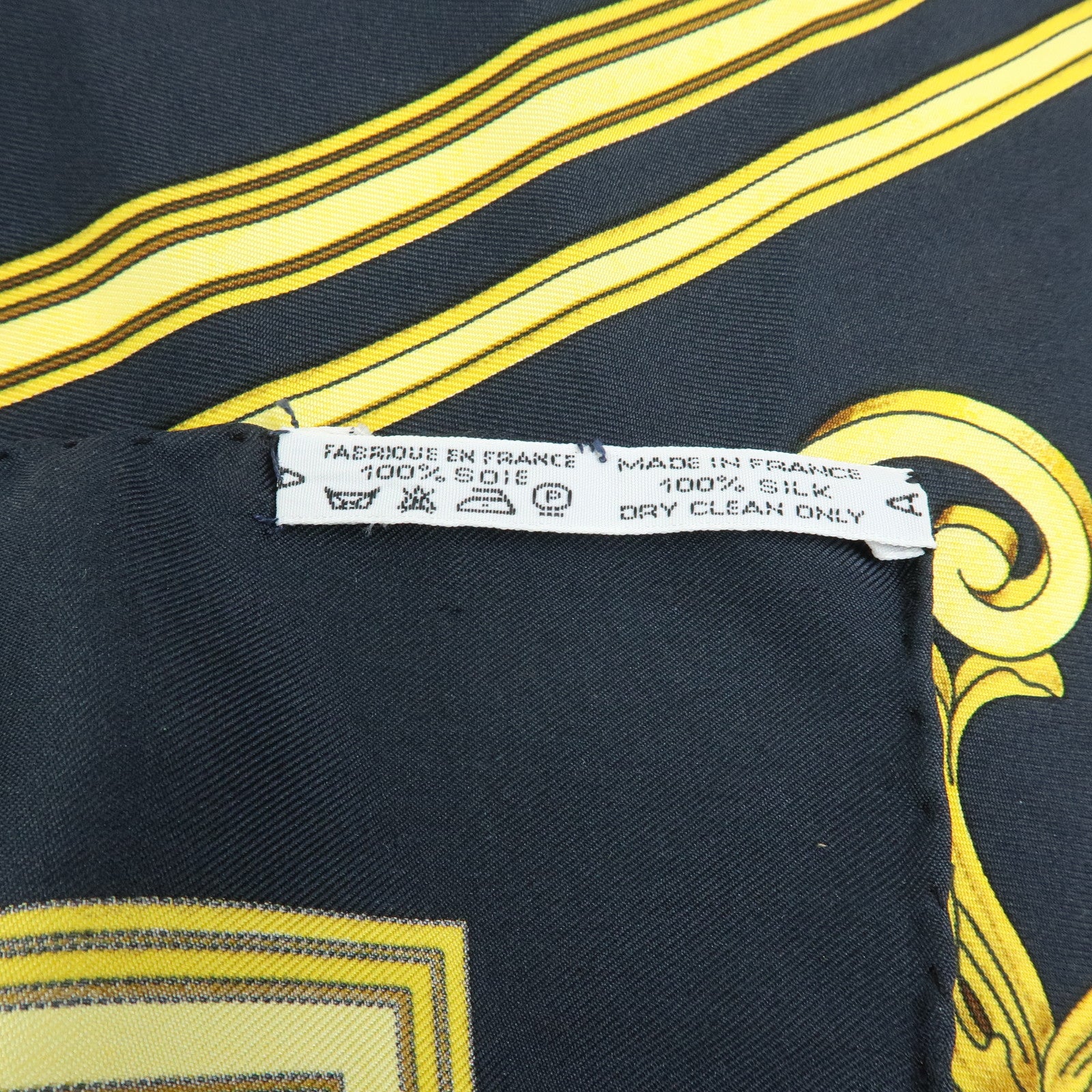 HERMES Carre 90 Silk 100% Scarf LES TUILERIES Black Gold