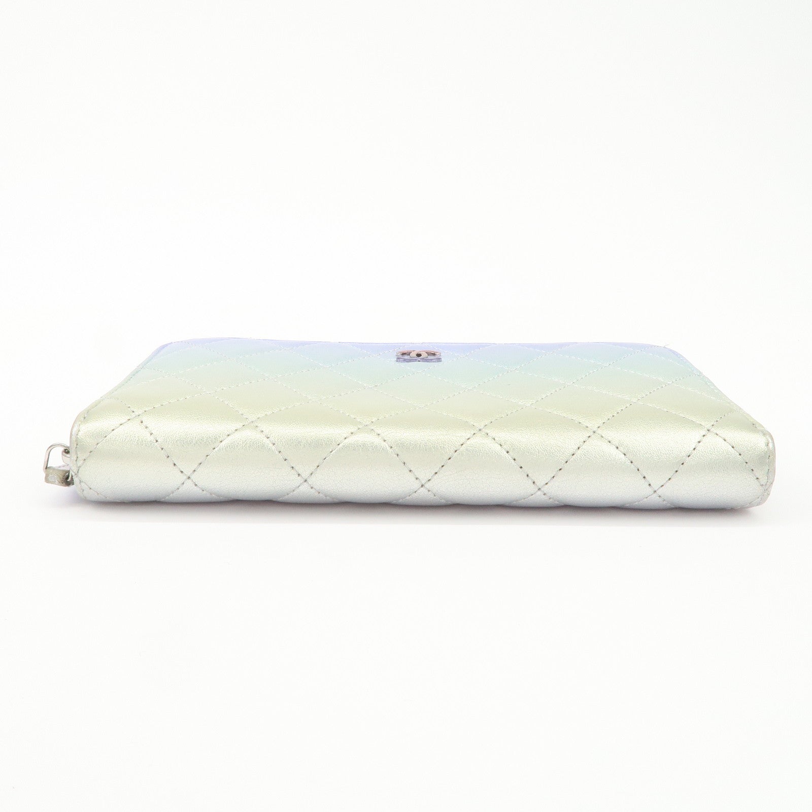 CHANEL COCO Mark Matelasse Leather Round Zippy Wallet Multicolor