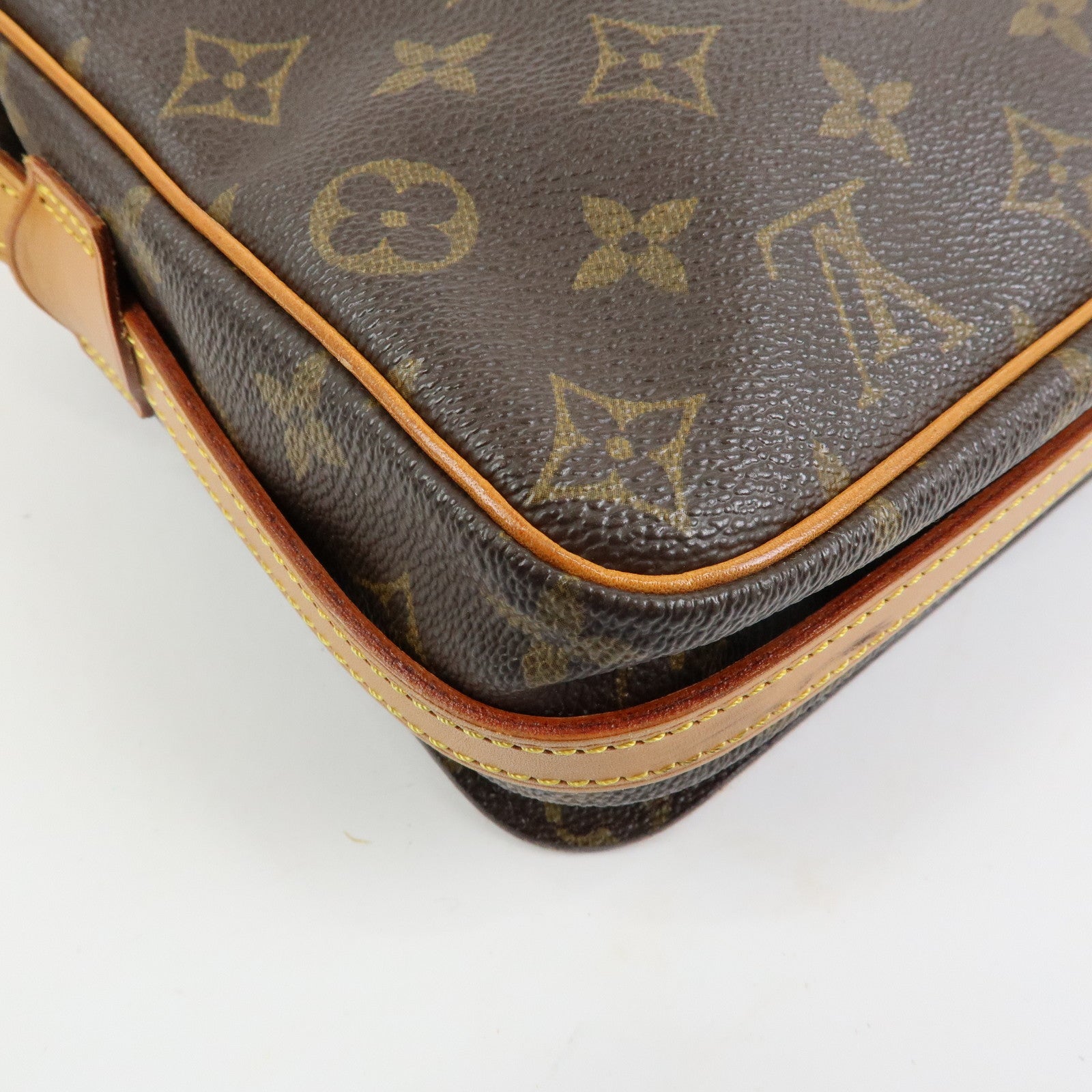 Louis Vuitton Monogram Saint Germain 28 Shoulder Bag M51207