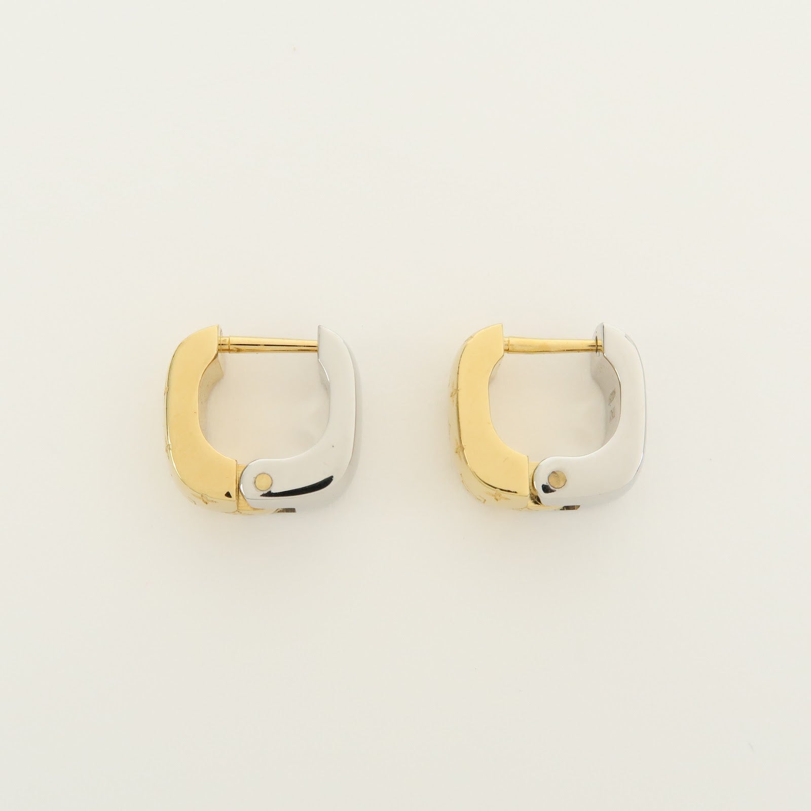 Louis Vuitton Boucles d’Oreilles Nanogram Metal Earrings M00397