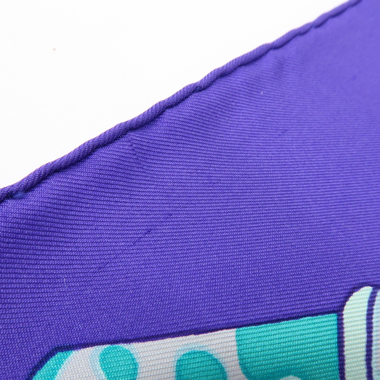 HERMES Carre 90 Silk 100% Etendards et Bonnieres Scarf Purple Blue