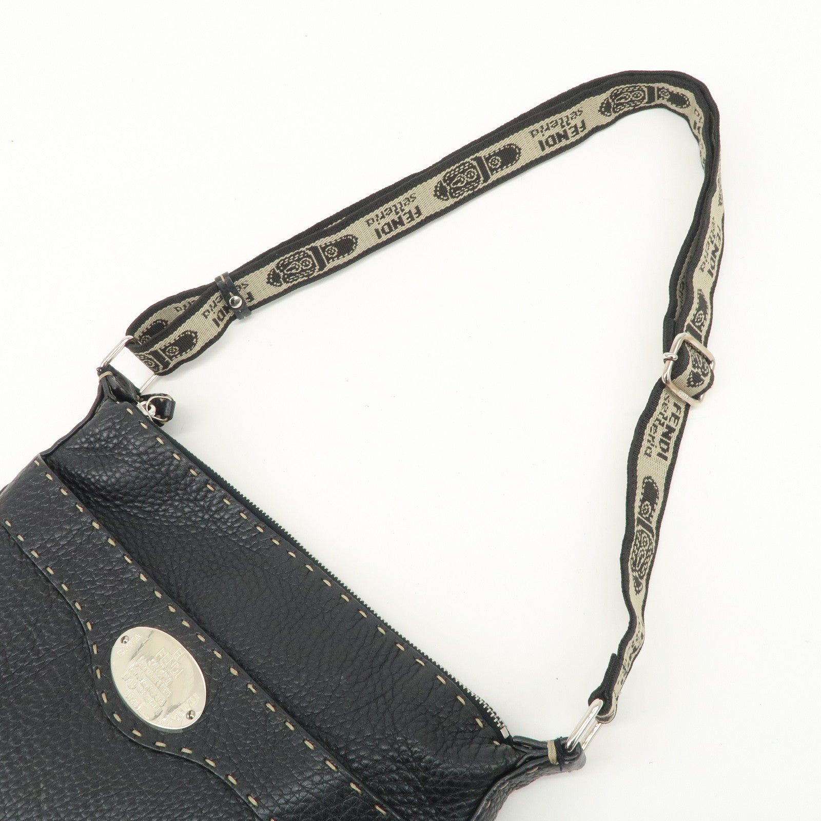 FENDI Selleria Leather Shoulder Bag Crossbody Bag Black 8BT109 Used