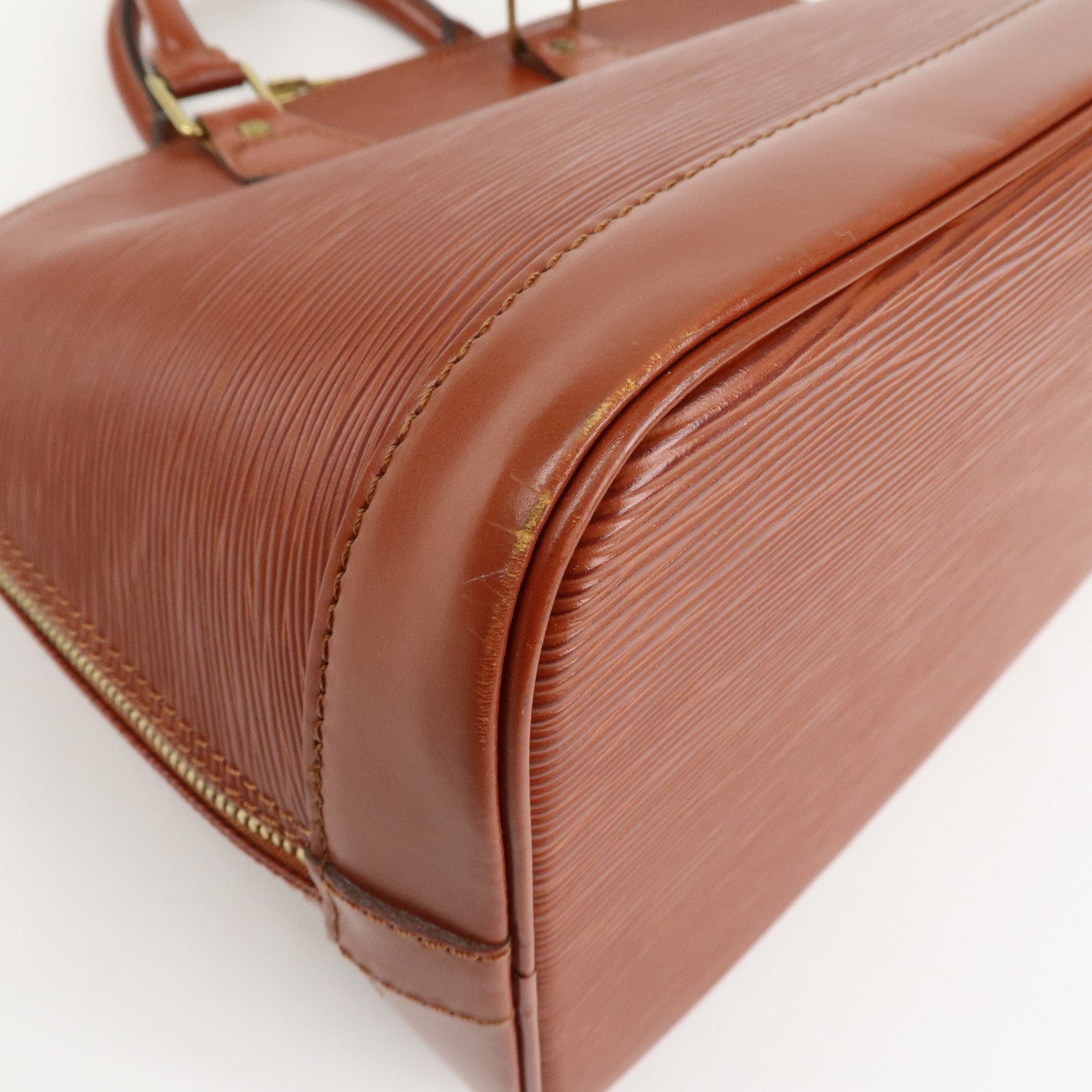 Louis Vuitton Epi Leather Alma Hand Bag Kenya Brown M52143 Used