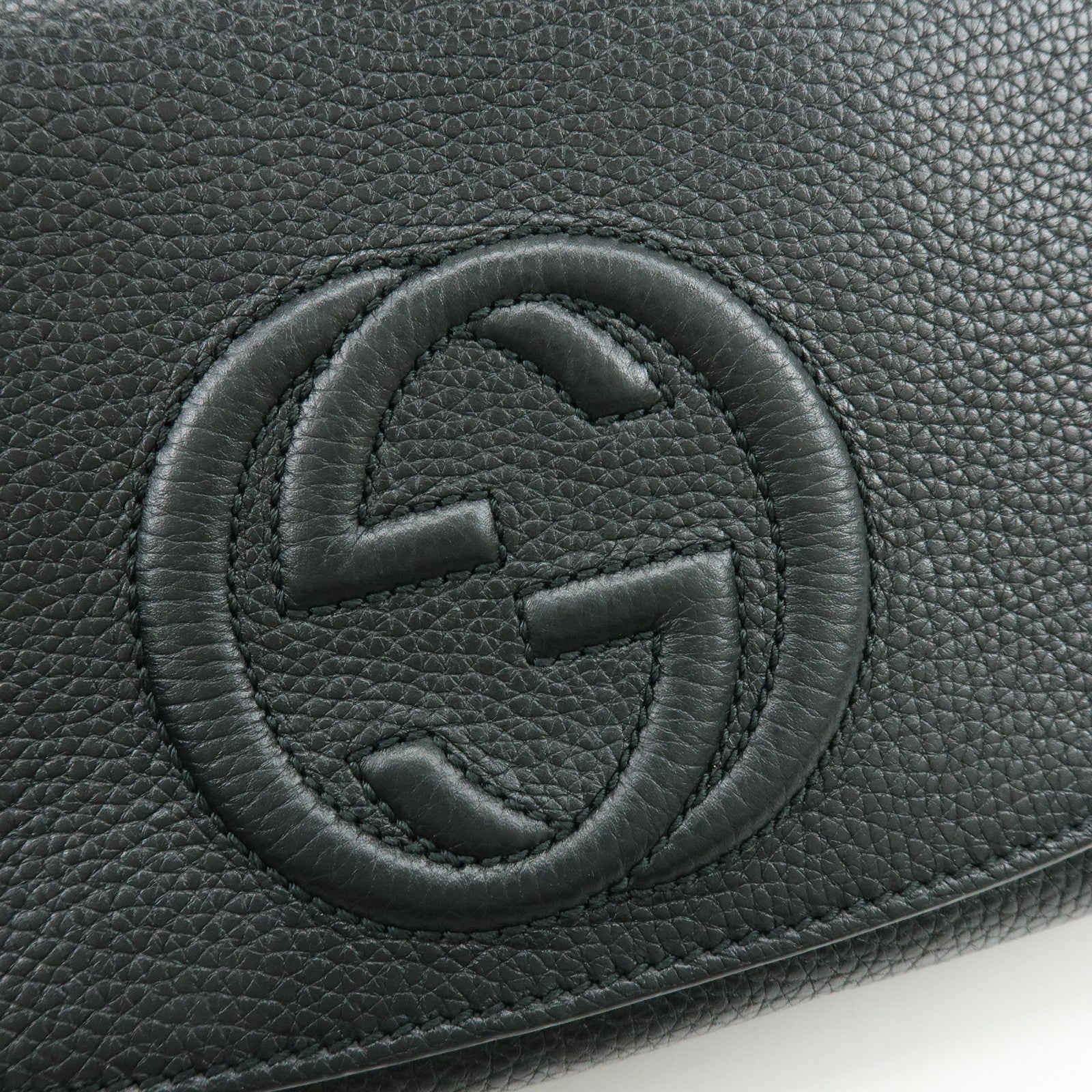 GUCCI SOHO Calf Leather Chain Shoulder Crossbody Bag Black 536224