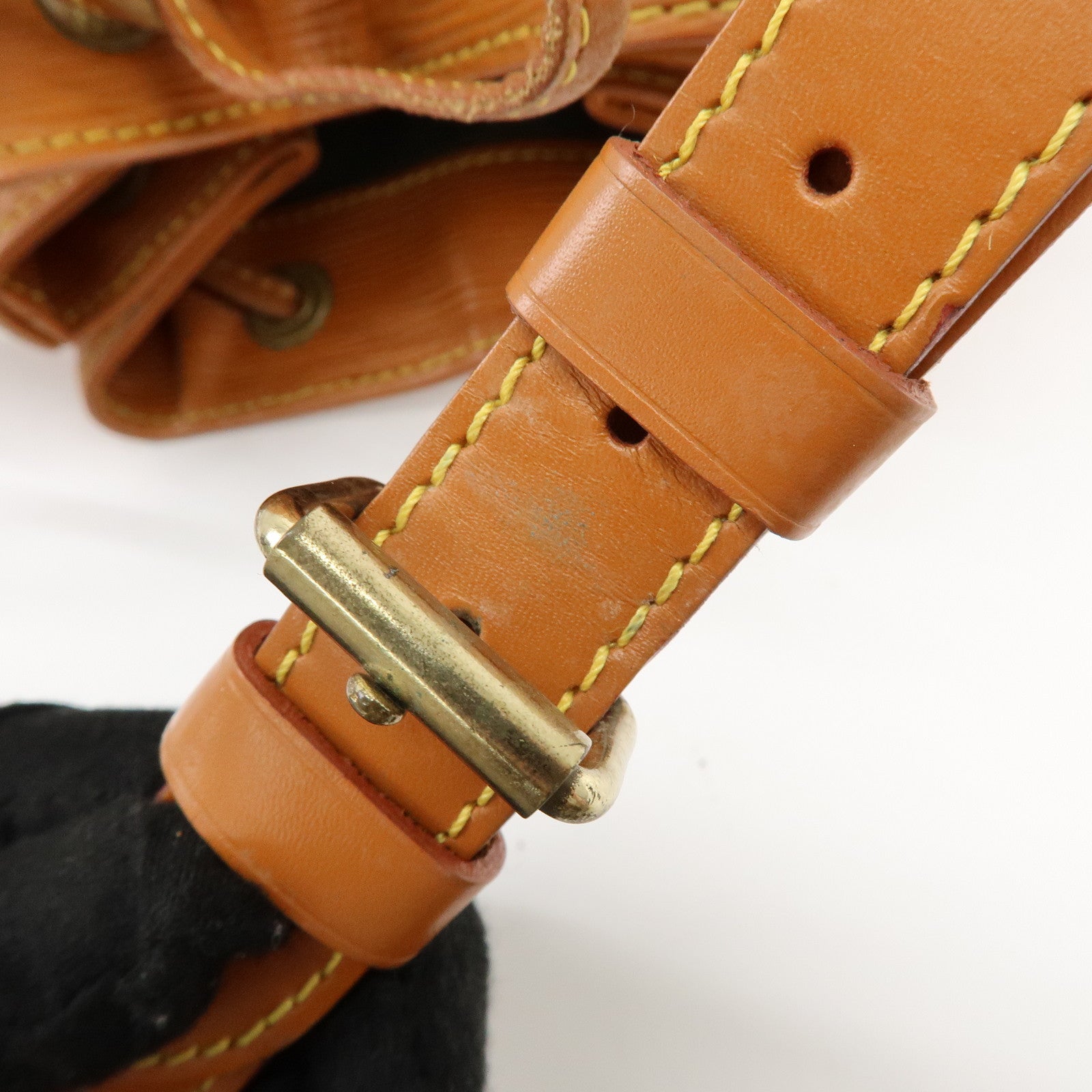 Louis Vuitton Epi Leather Noe Shoulder Bag Zipang Gold M44008