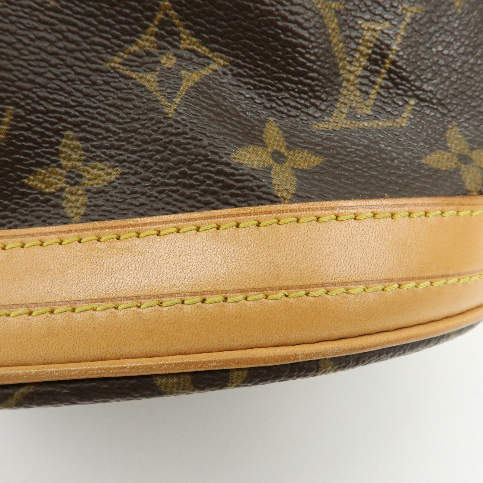 Louis Vuitton Monogram Canvas Bucket PM Hand Bag Brown M42238