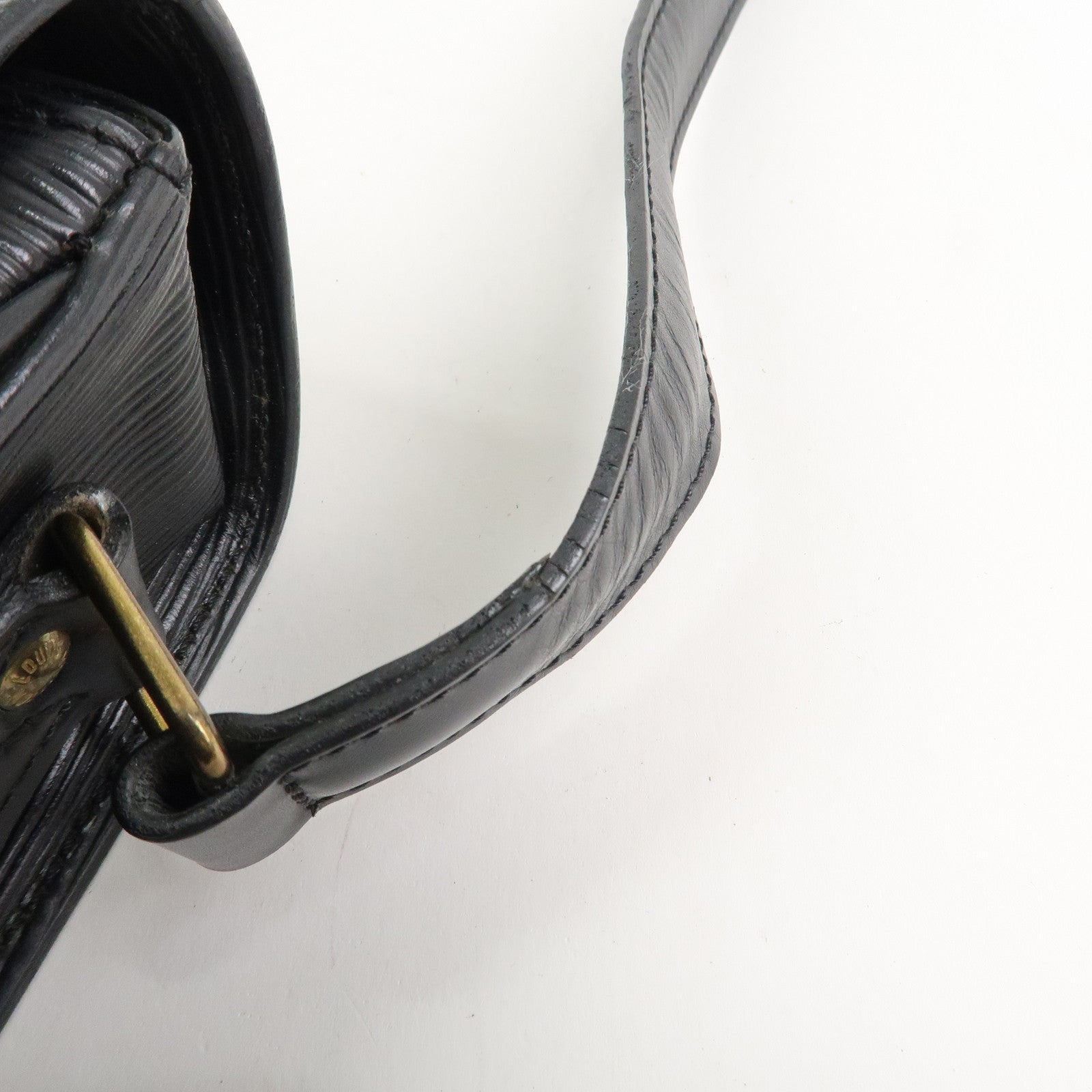 Louis Vuitton Epi Cartouchiere Shoulder Bag Noir Black M52242