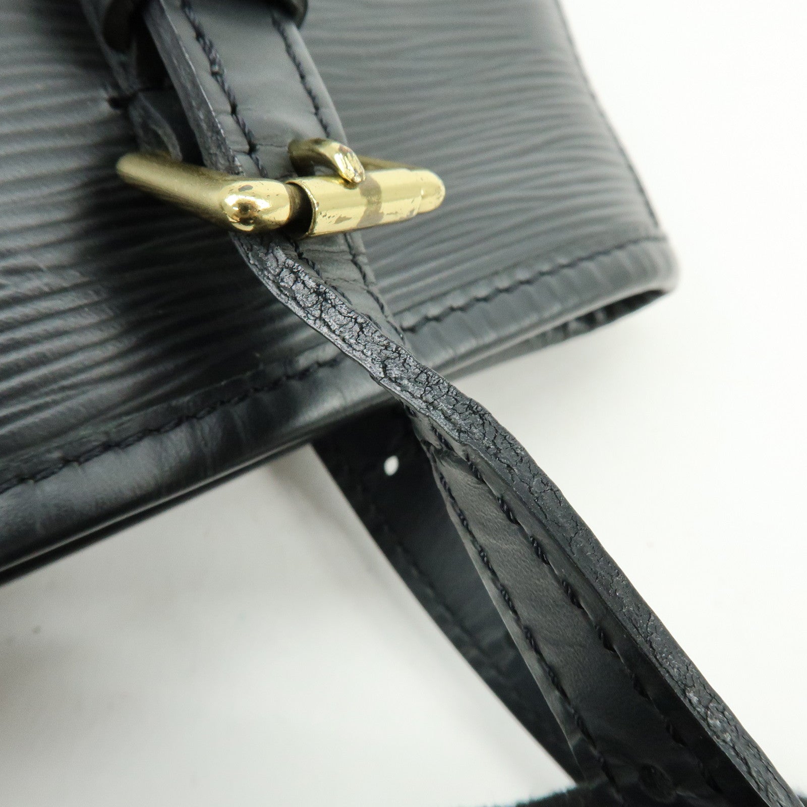 Louis Vuitton Epi Petit Bucket PM Shoulder Bag Noir M58992