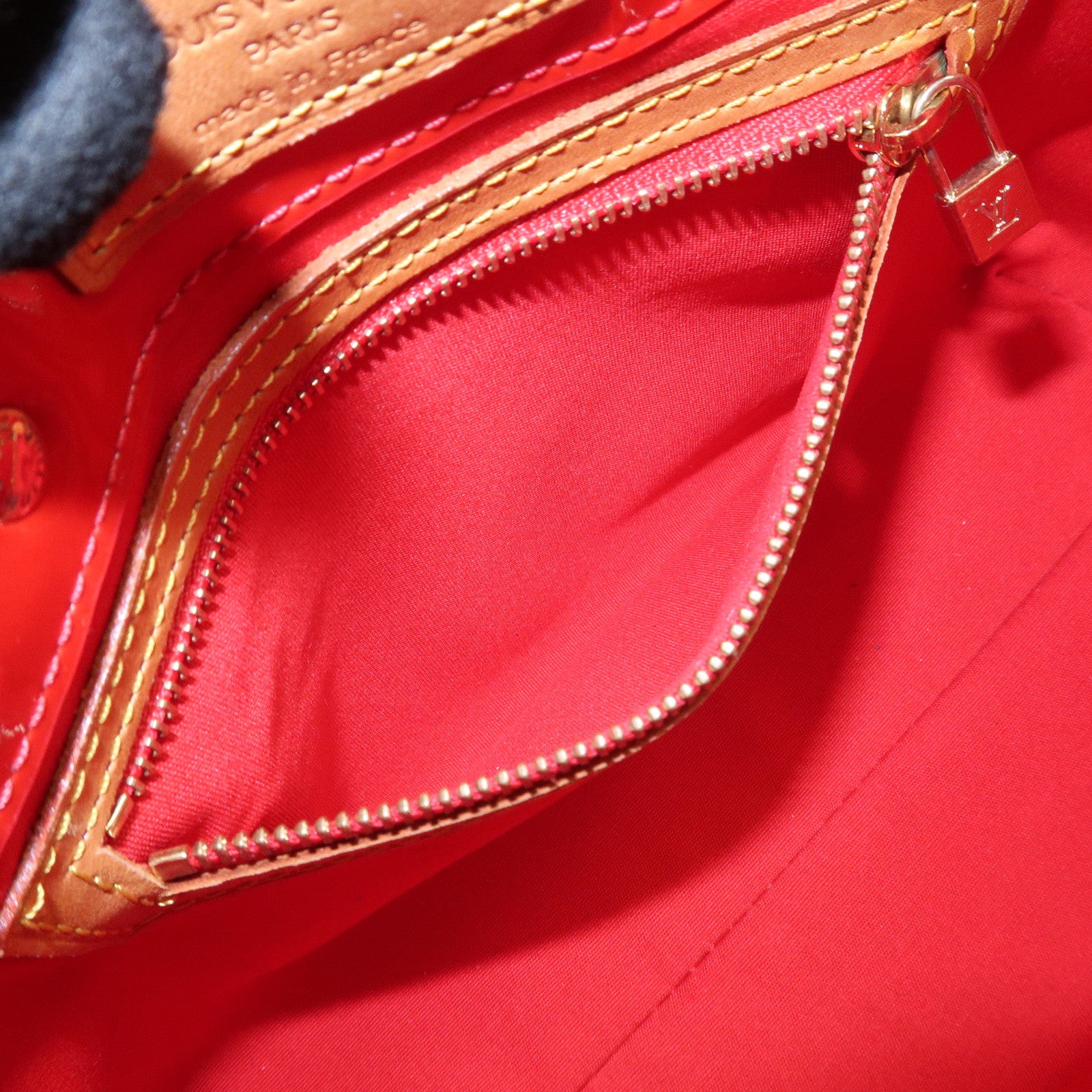 Louis Vuitton Monogram Vernis Lead PM Hand Bag Pomme d'Amour M91990