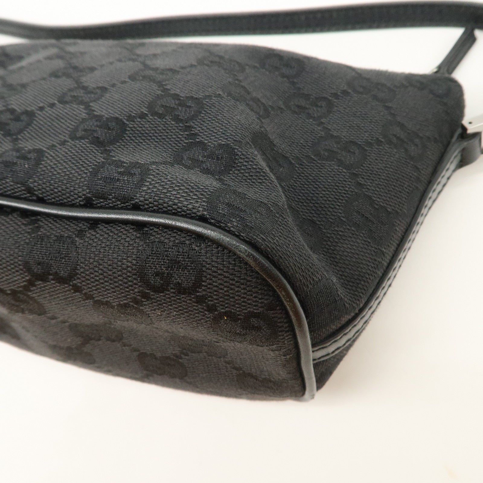 GUCCI Boat Bag GG Canvas Leather Hand Bag Pouch Black 07198