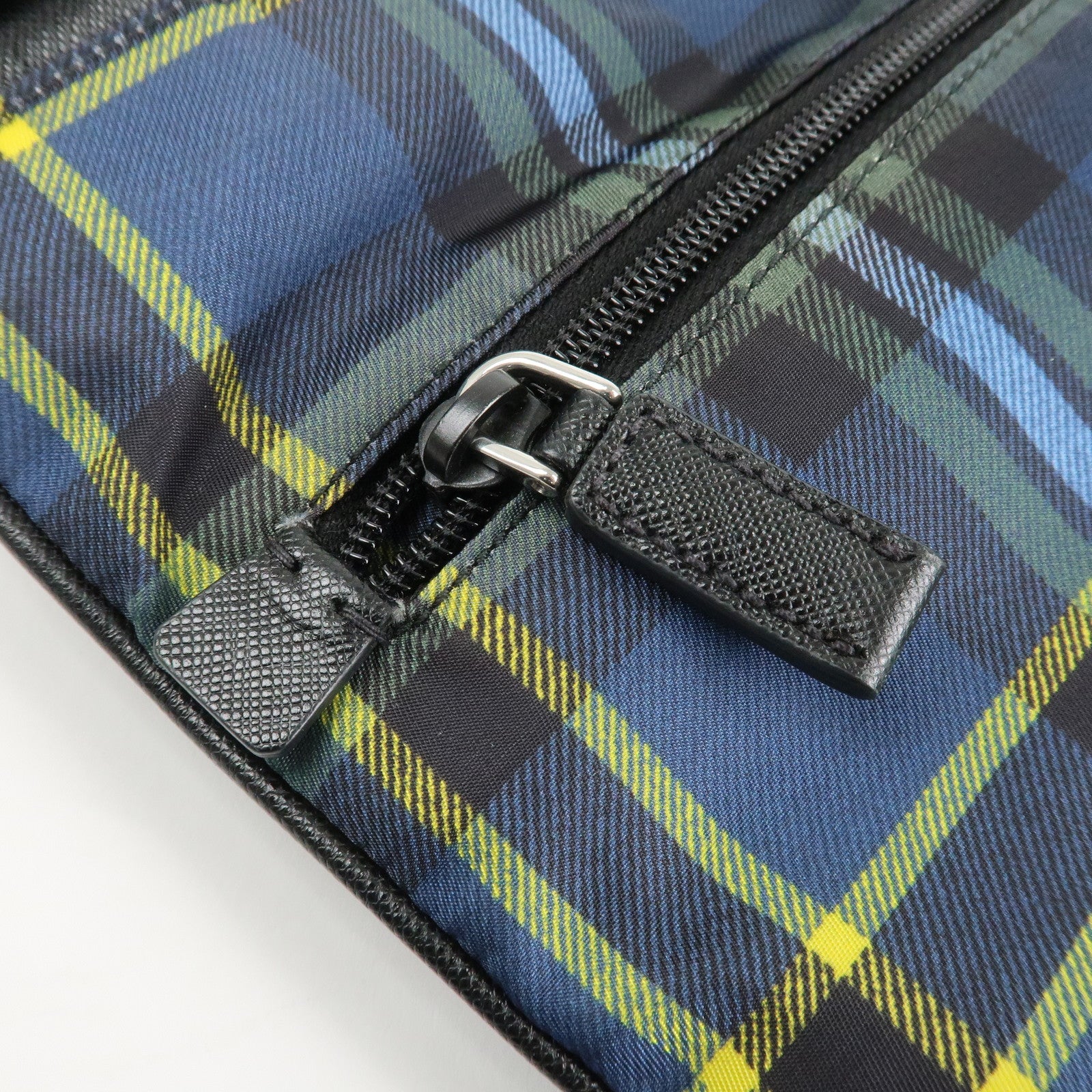 PRADA Triangle Logo Nylon Plaid Shoulder Bag Navy Multicolor VA053M Used