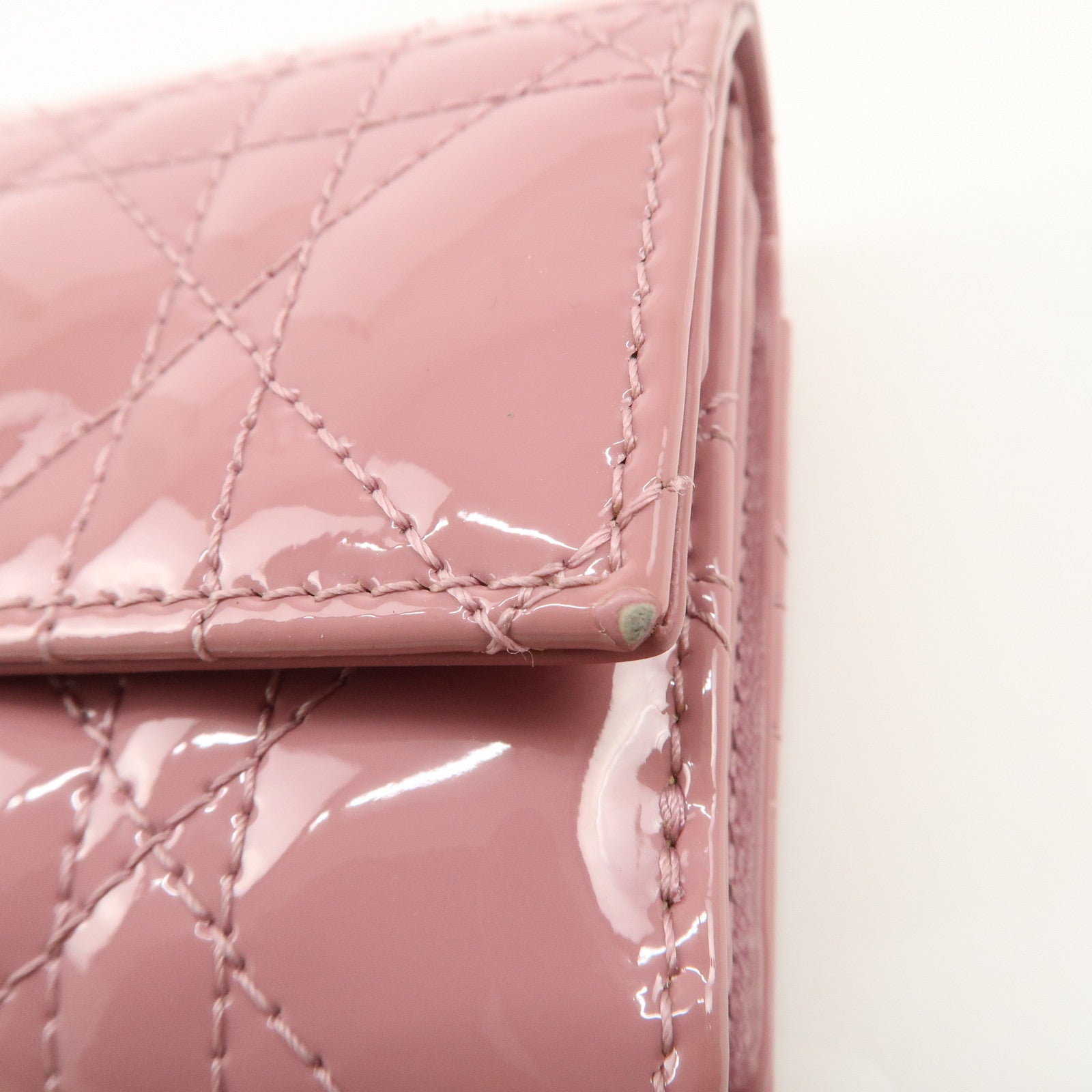 Christian Dior Lady Dior Cannage Patent Leather Tri-fold Wallet Pink Used