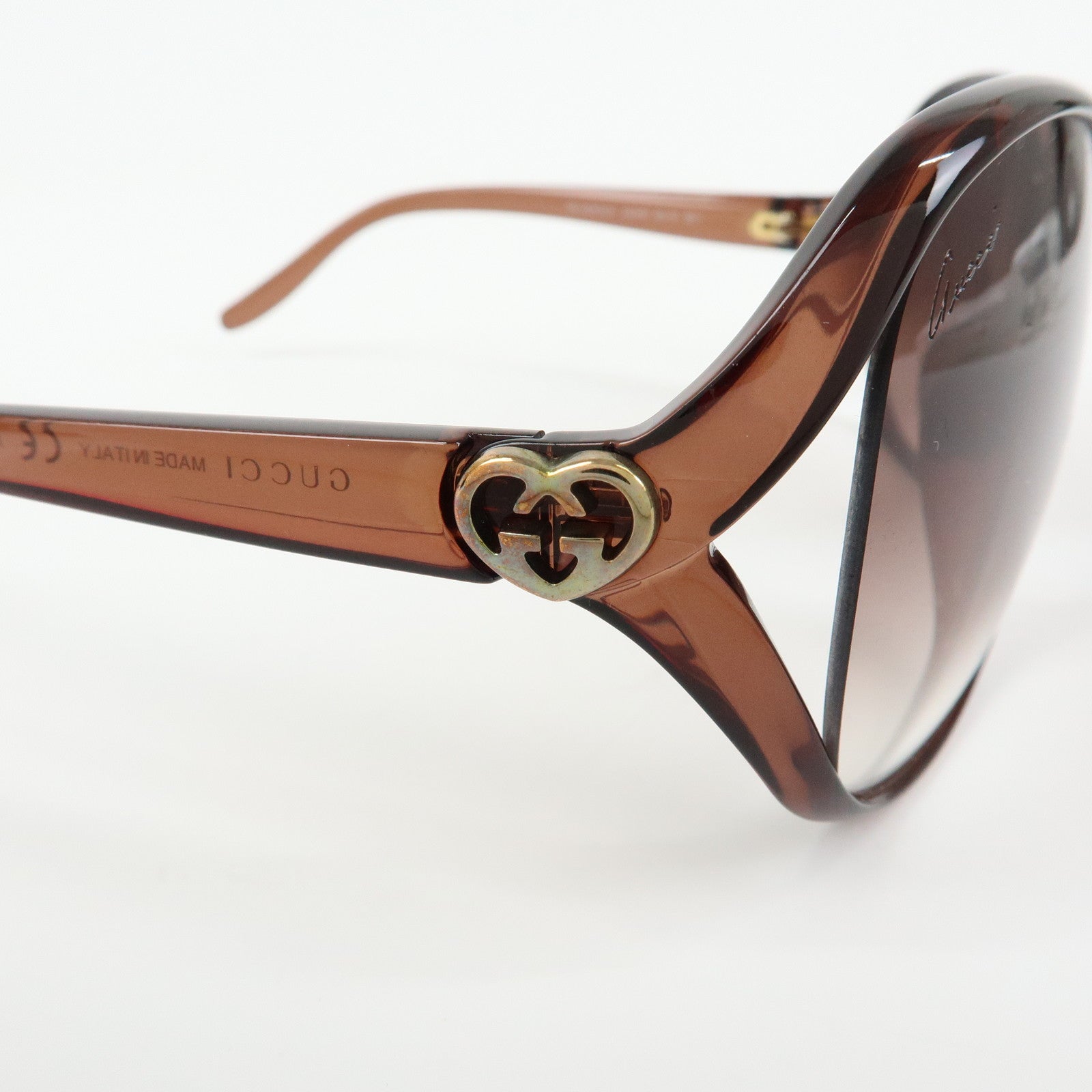 GUCCI Interlocking G Lovery Heart Plastic Sunglasses Brown GG3525