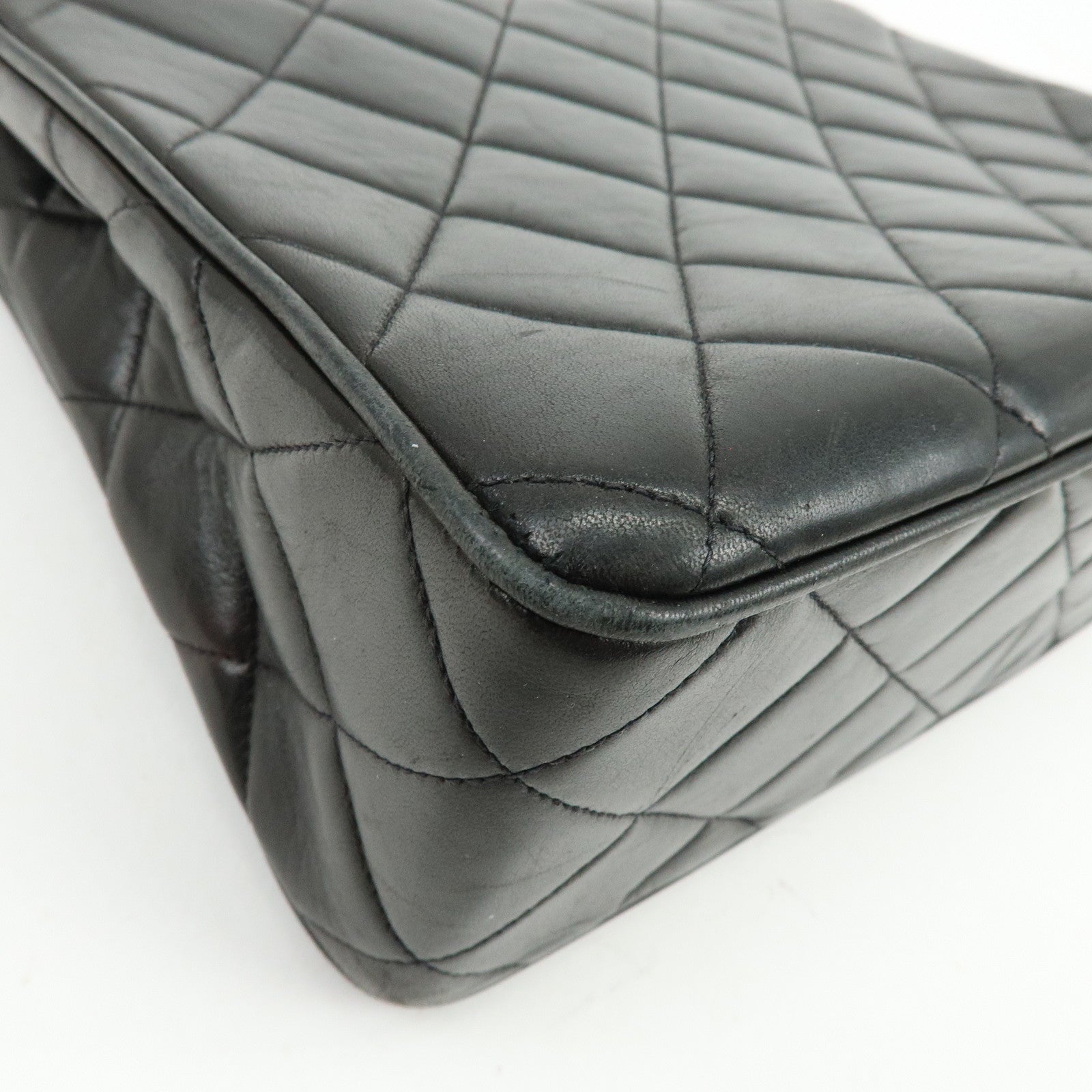 CHANEL Matelasse Lamb Skin Chain Flap Shoulder Bag Black
