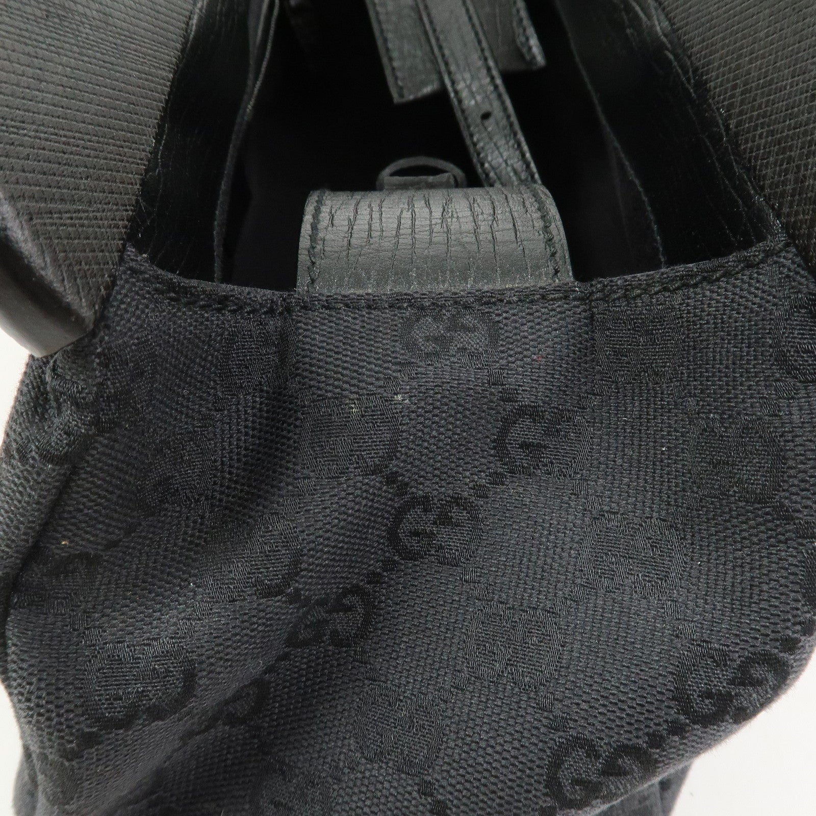 GUCCI GG Monogram Canvas Wood Handle Hand Bag Black 112683