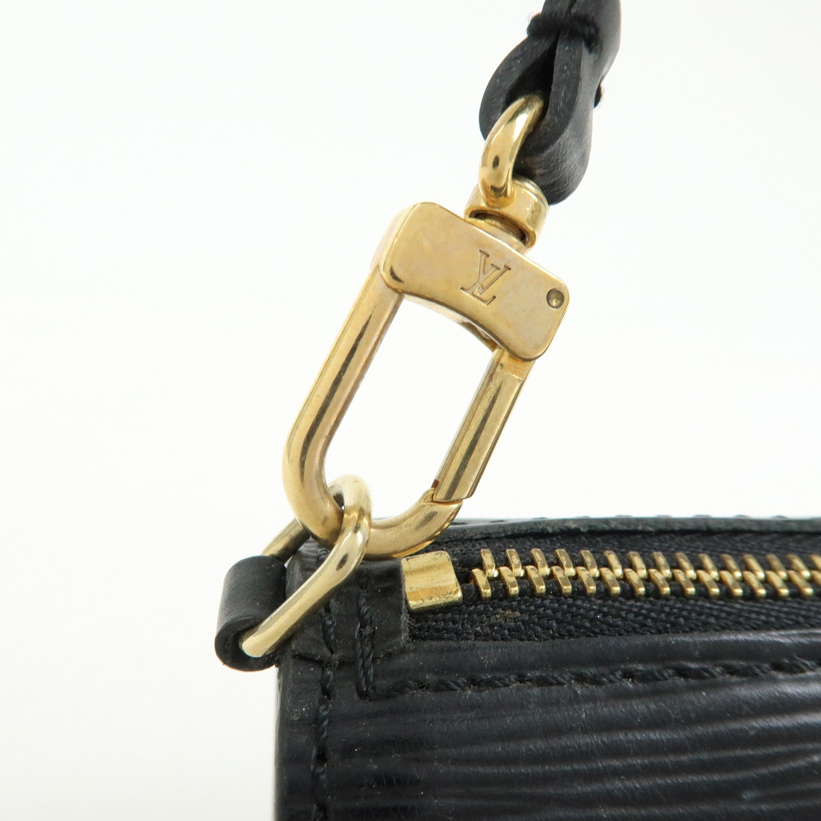 Louis Vuitton Epi Mini Leather Pouch For Soufflot Hand Bag Noir