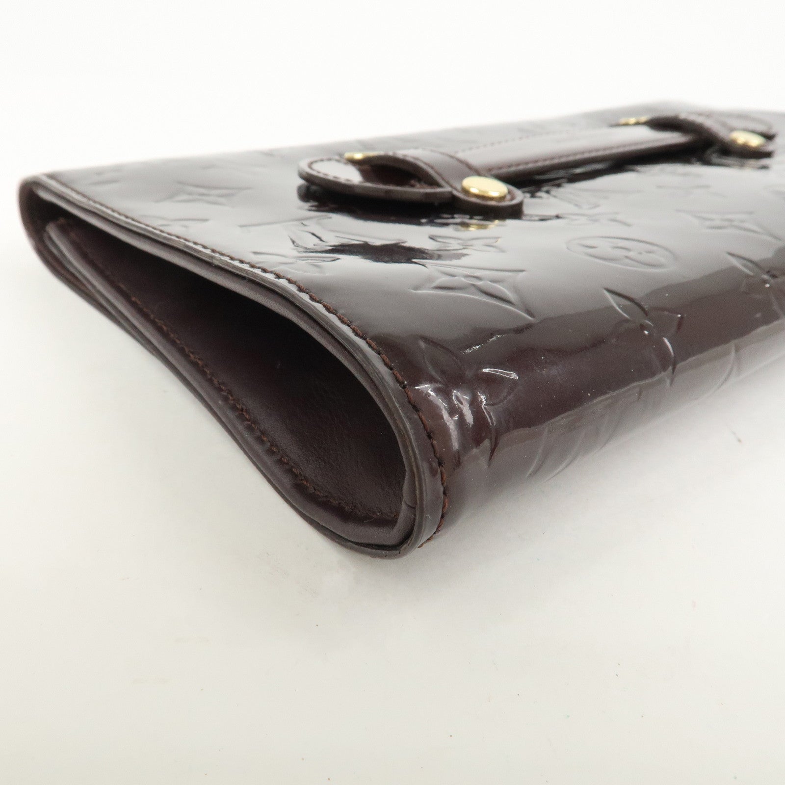 Louis Vuitton Monogram Vernis Robertson Clutch Bag Amarante M91548