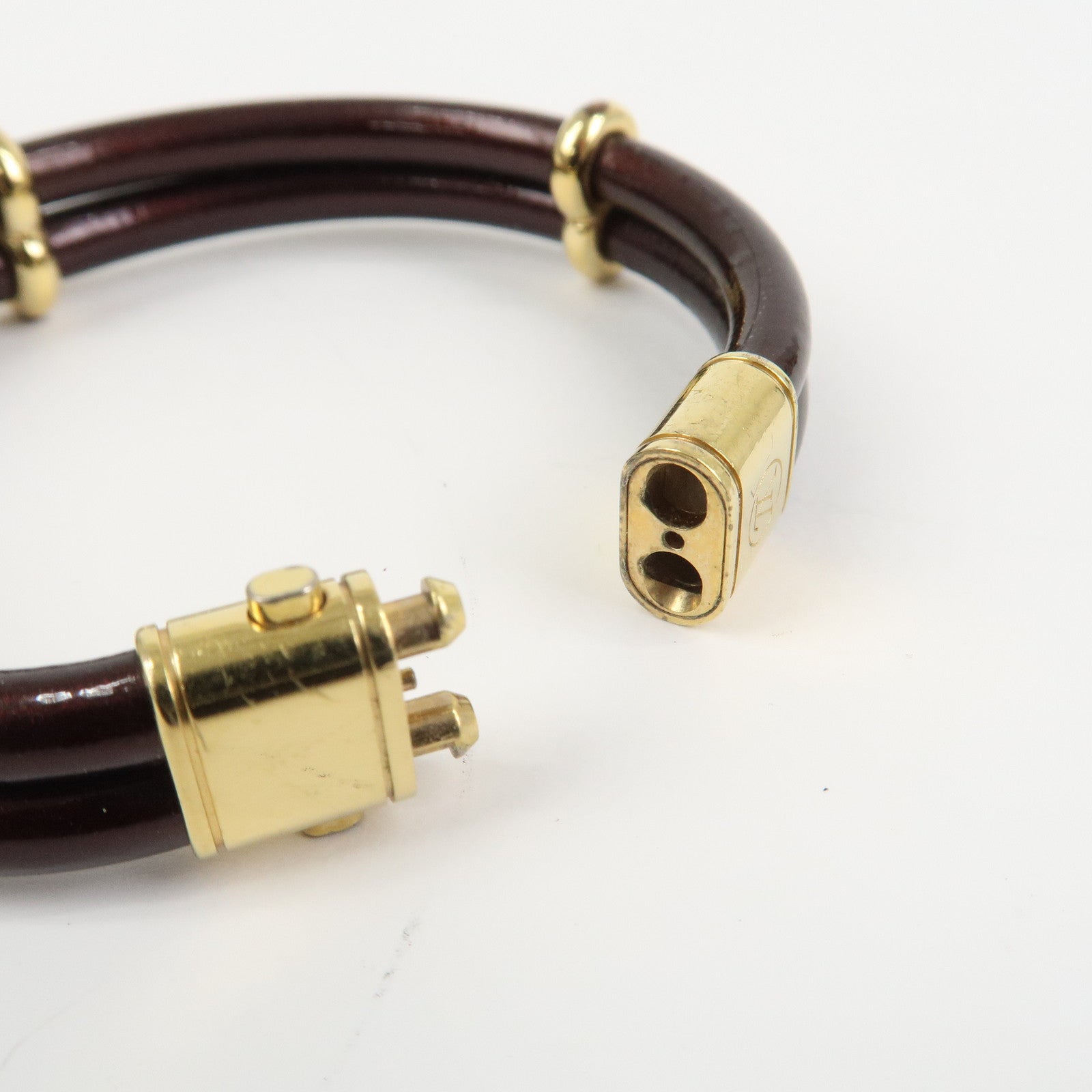 Louis Vuitton Vernis Leather Bracelet Keep It Twice Amarante