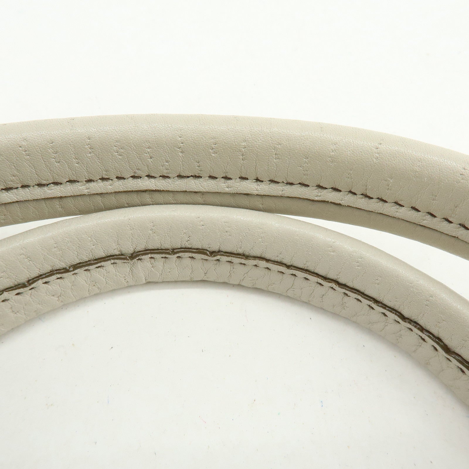 Ferragamo Gancini Leather Shoulder Bag Hand Bag Ivory