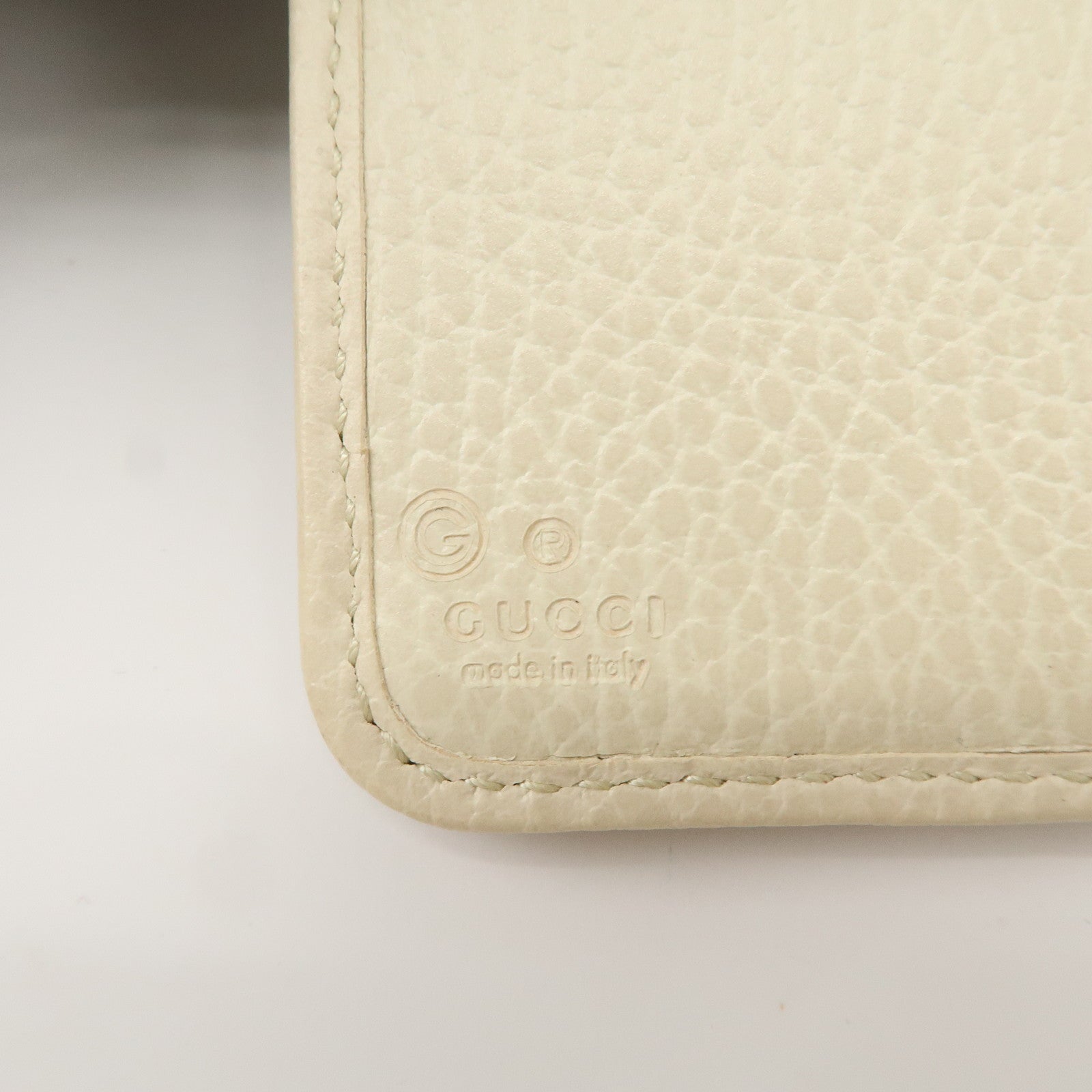 GUCCI GG Canvas Leather Bi-fold Wallet Beige Ivory 346056 Used