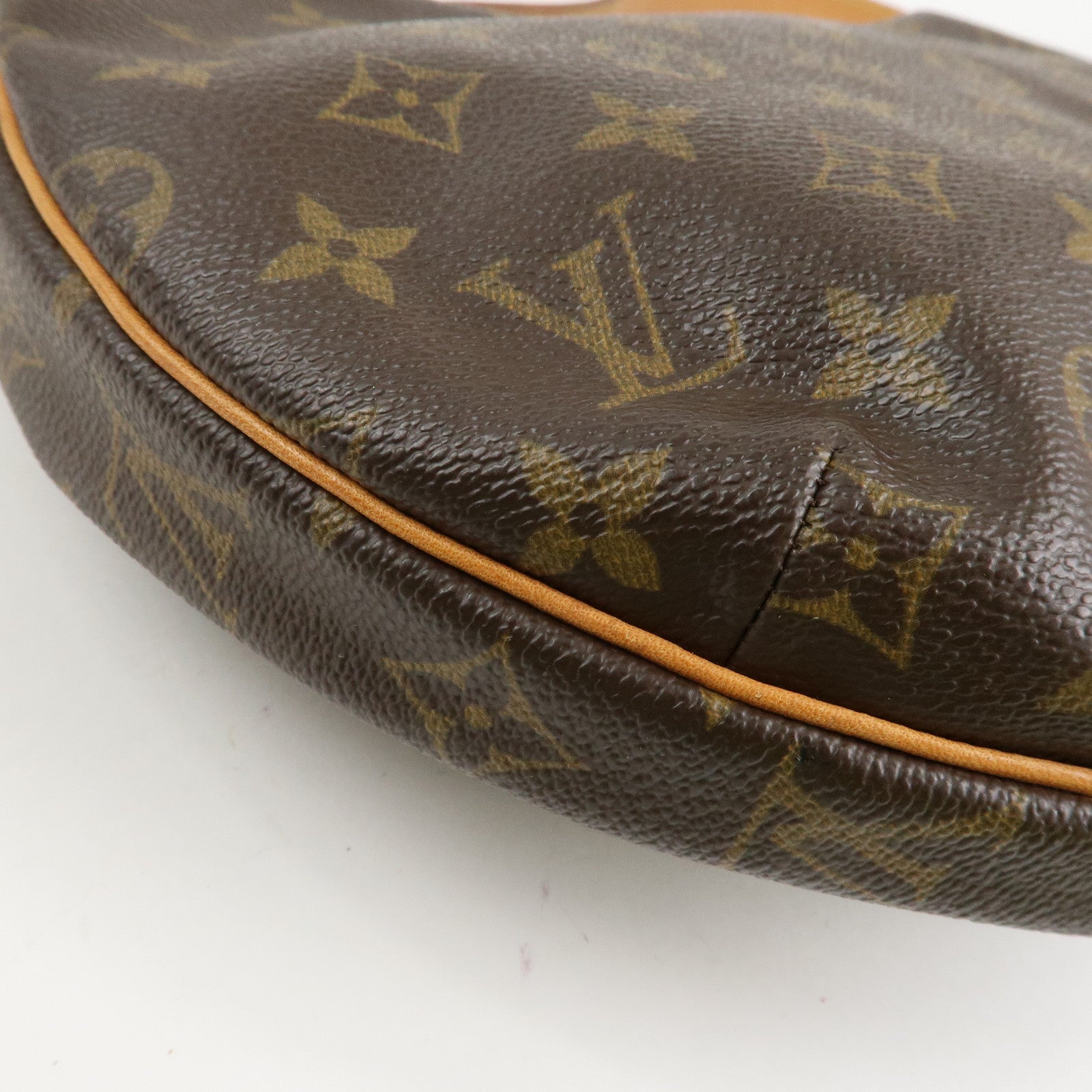 Louis Vuitton Monogram Croissant MM Shoulder Bag M51512 Used