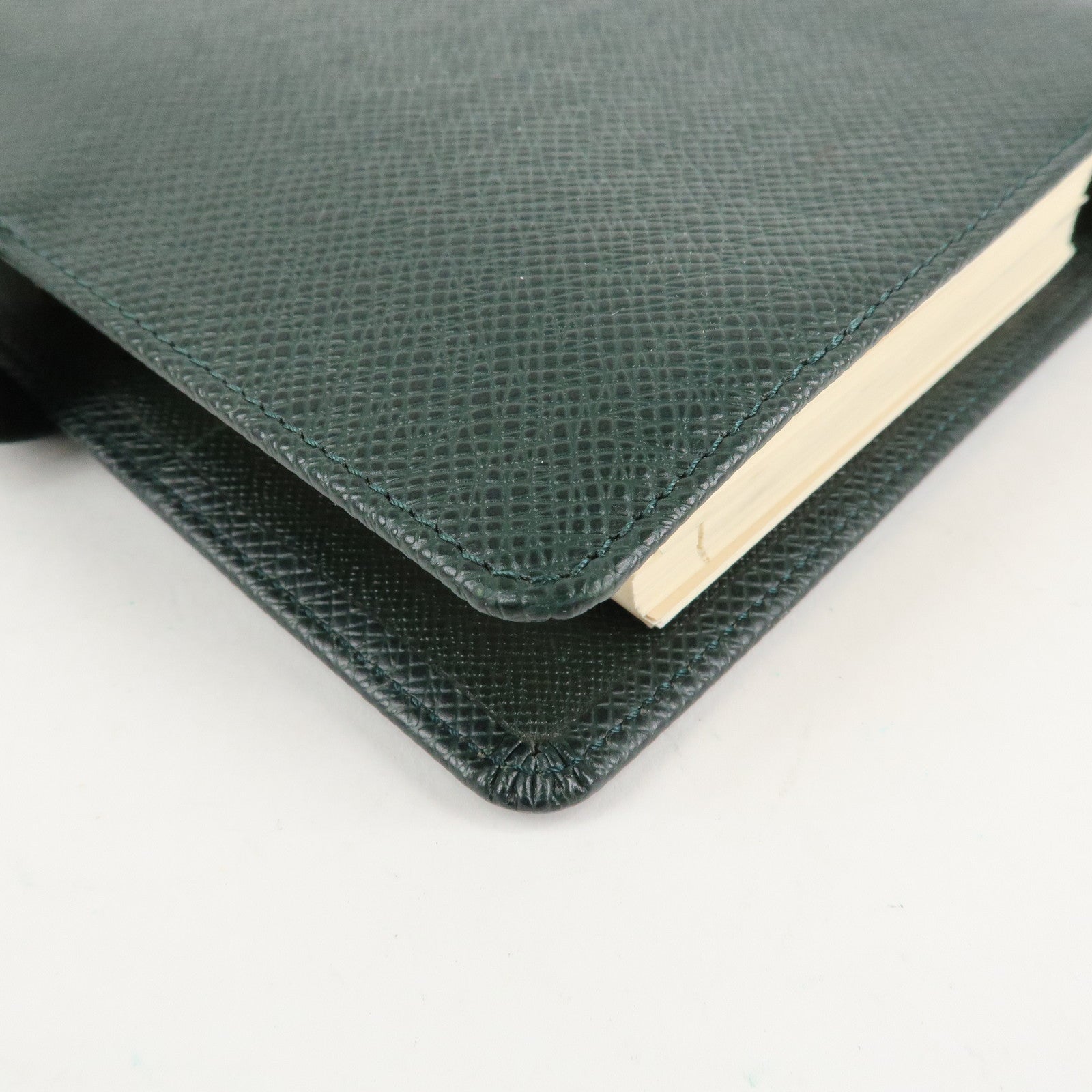 Louis Vuitton Epi Agenda MM Planner Cover Epicea R20431 Used