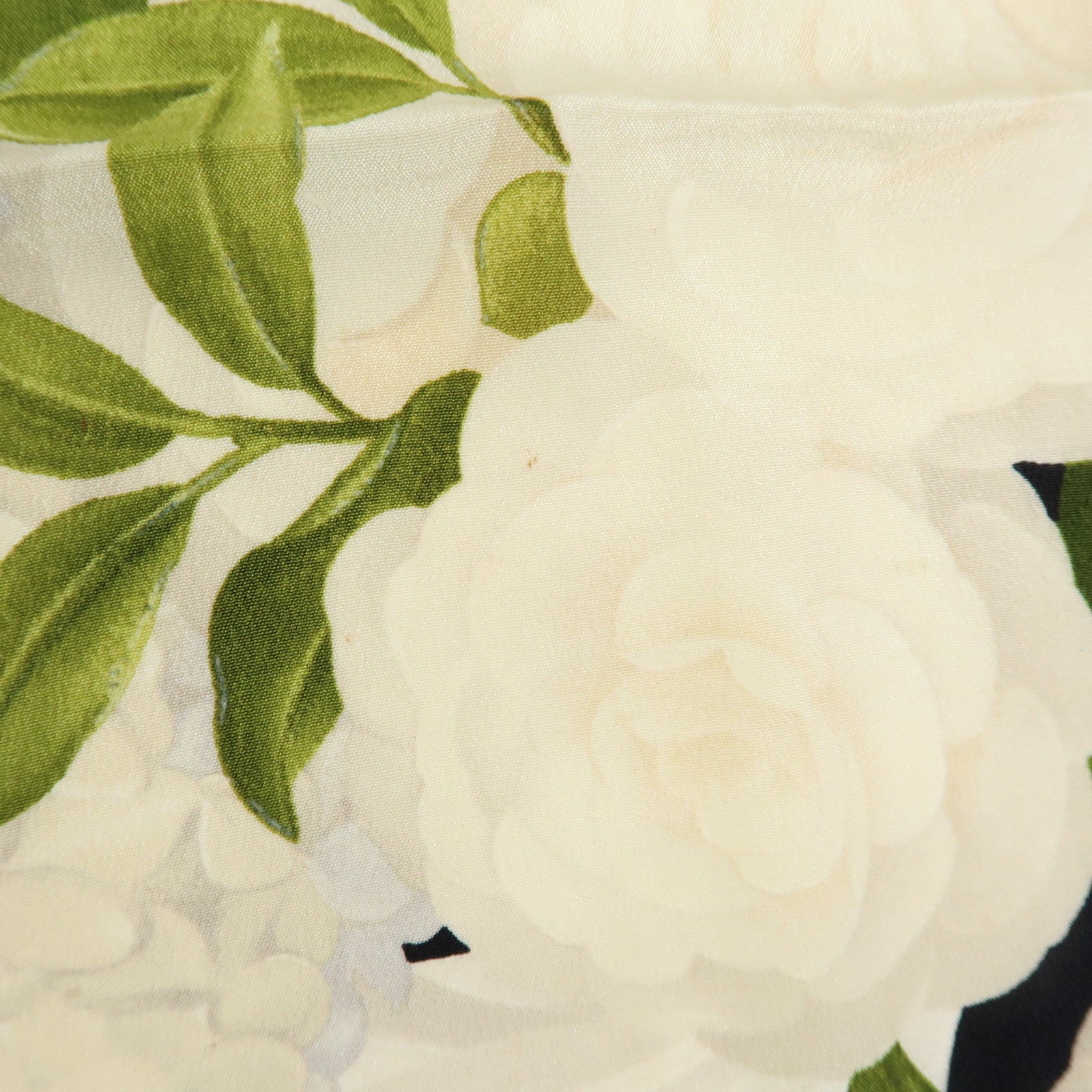 CHANEL Silk 100% Vintage Scarf Flower Print Black White