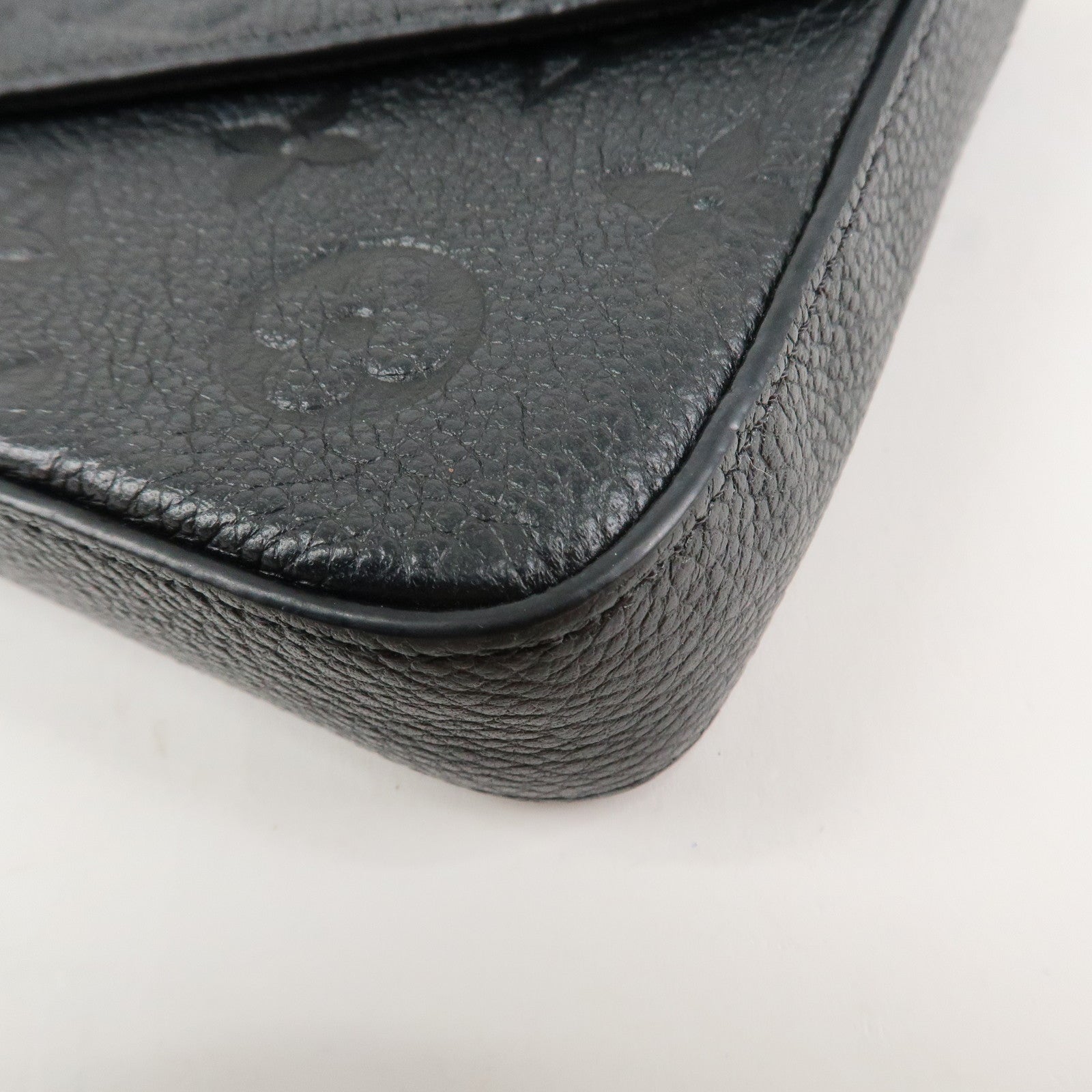 Louis Vuitton Monogram Empreinte Pochette Hand Bag Felicie M64064