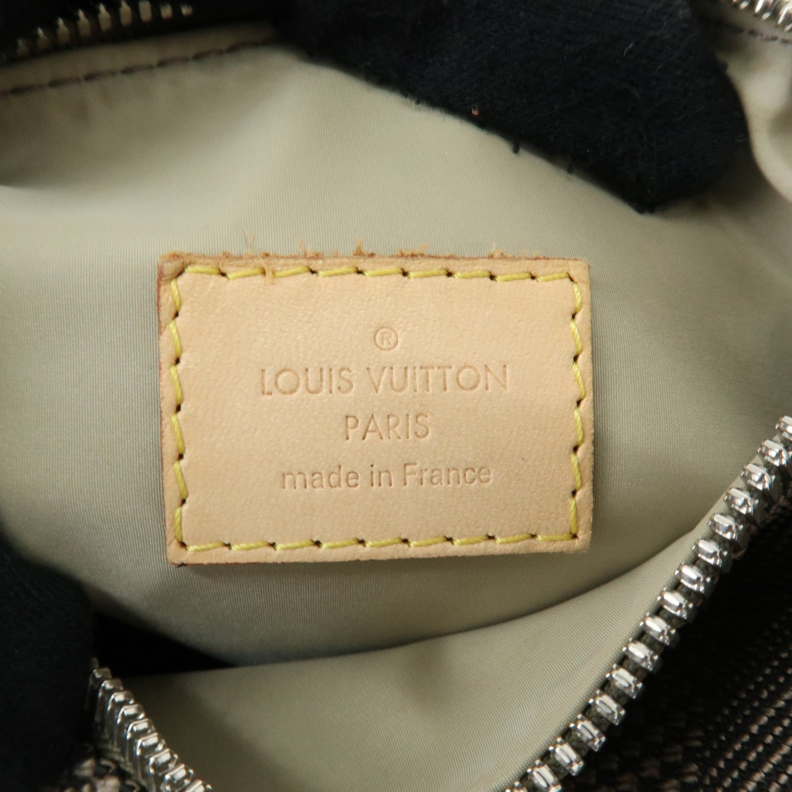 Louis Vuitton Damier Geant Citadan PM Shoudler Bag Terre M93043