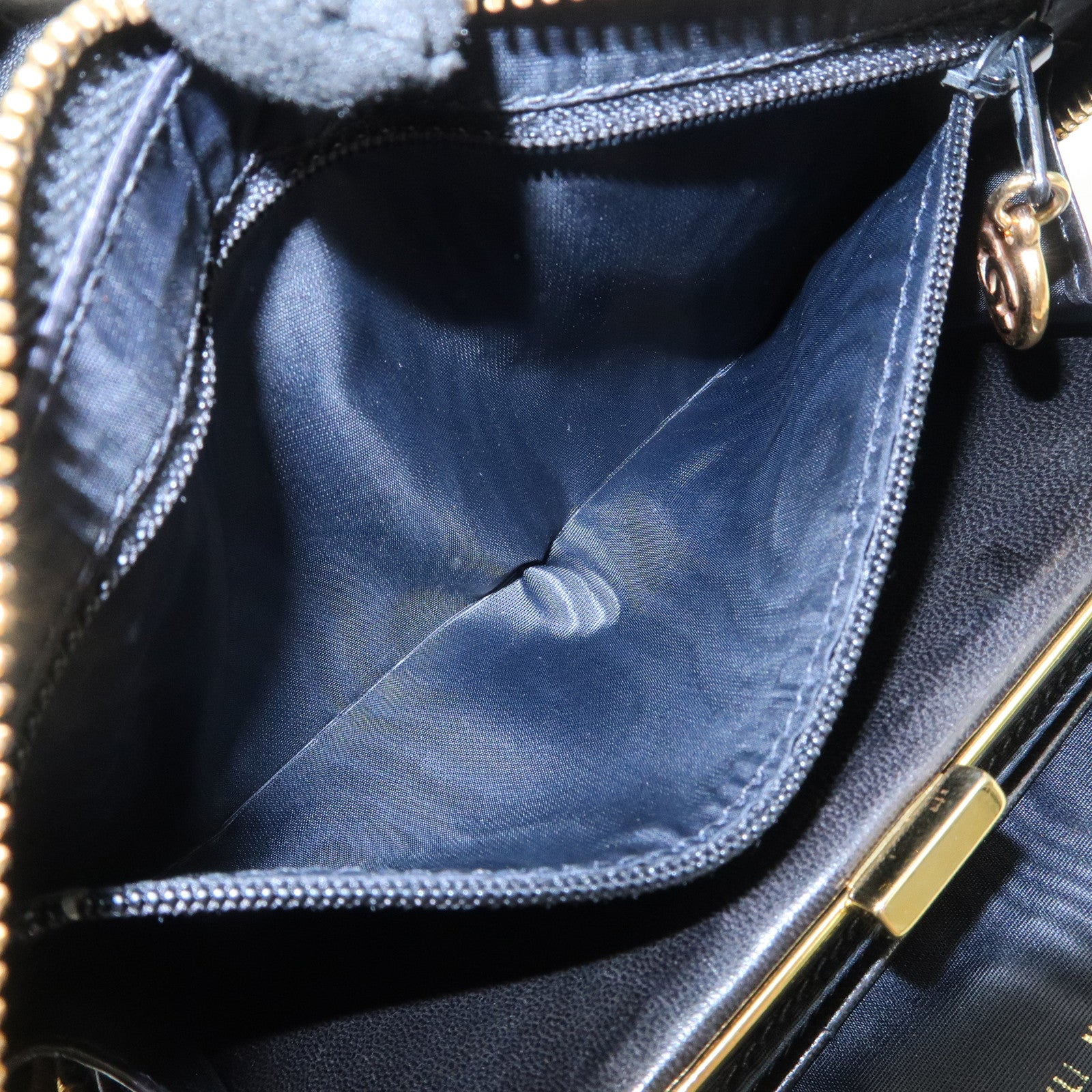 CHANEL Patent Leather Round Zippy Long Wallet Black Used