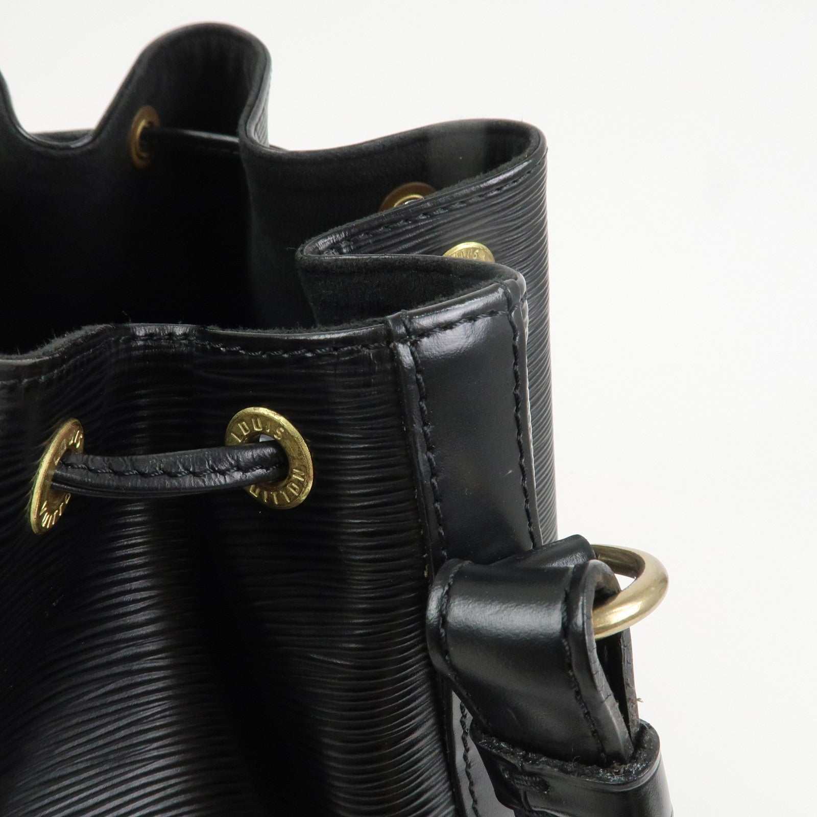 Louis Vuitton Epi Leather Petit Noe Shoulder Bag Noir Black M59012